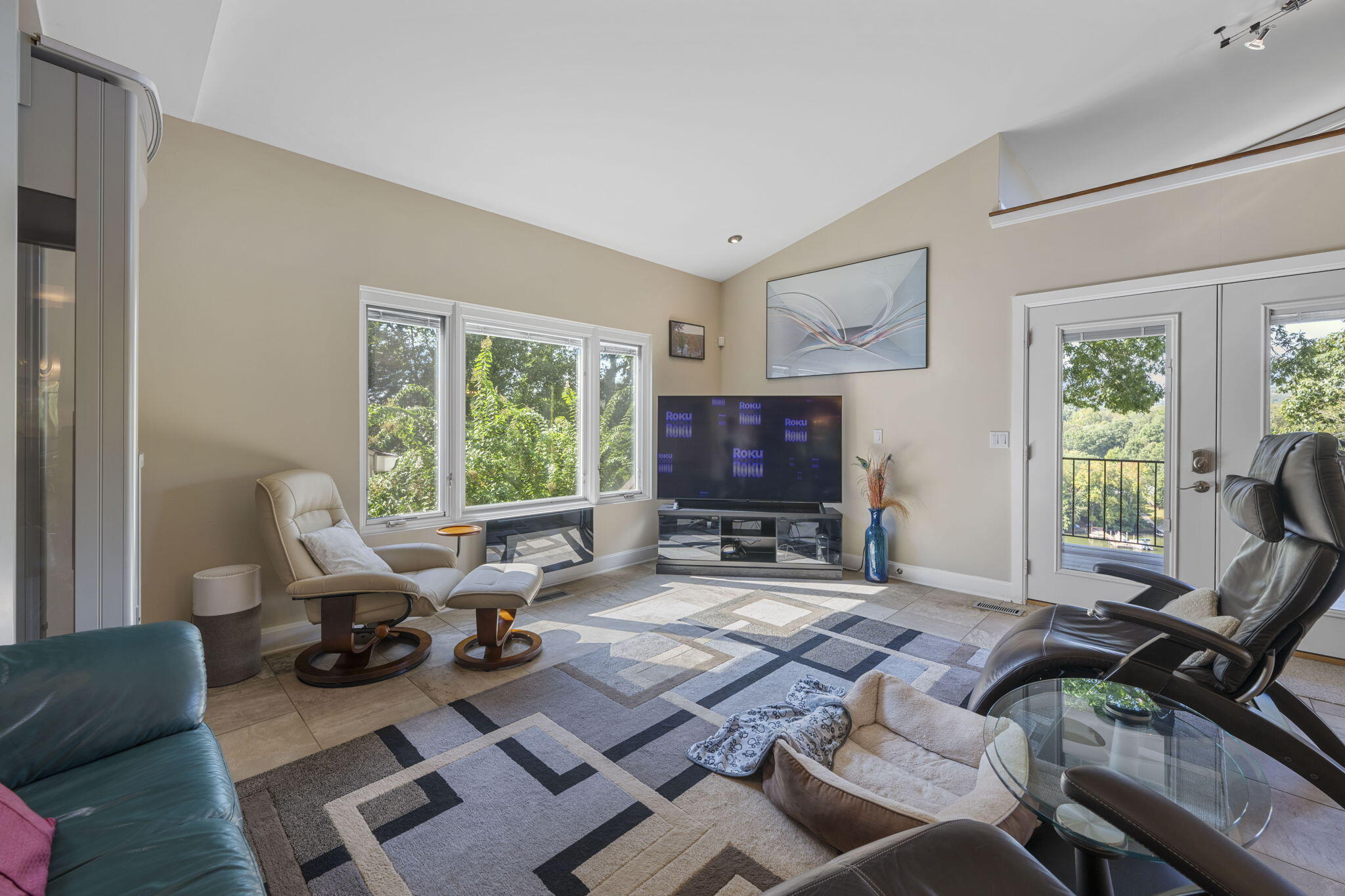 2106 Wisteria Drive