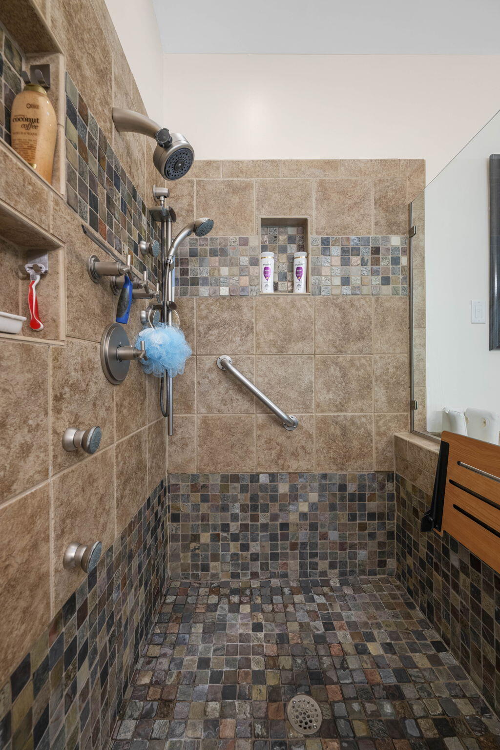2106 Wisteria Drive