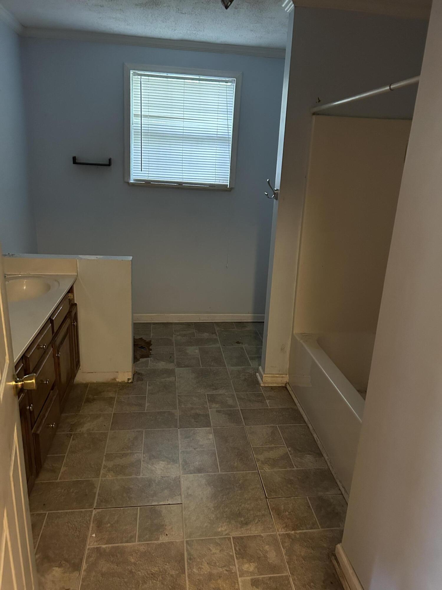 556 W Garden Farm Road