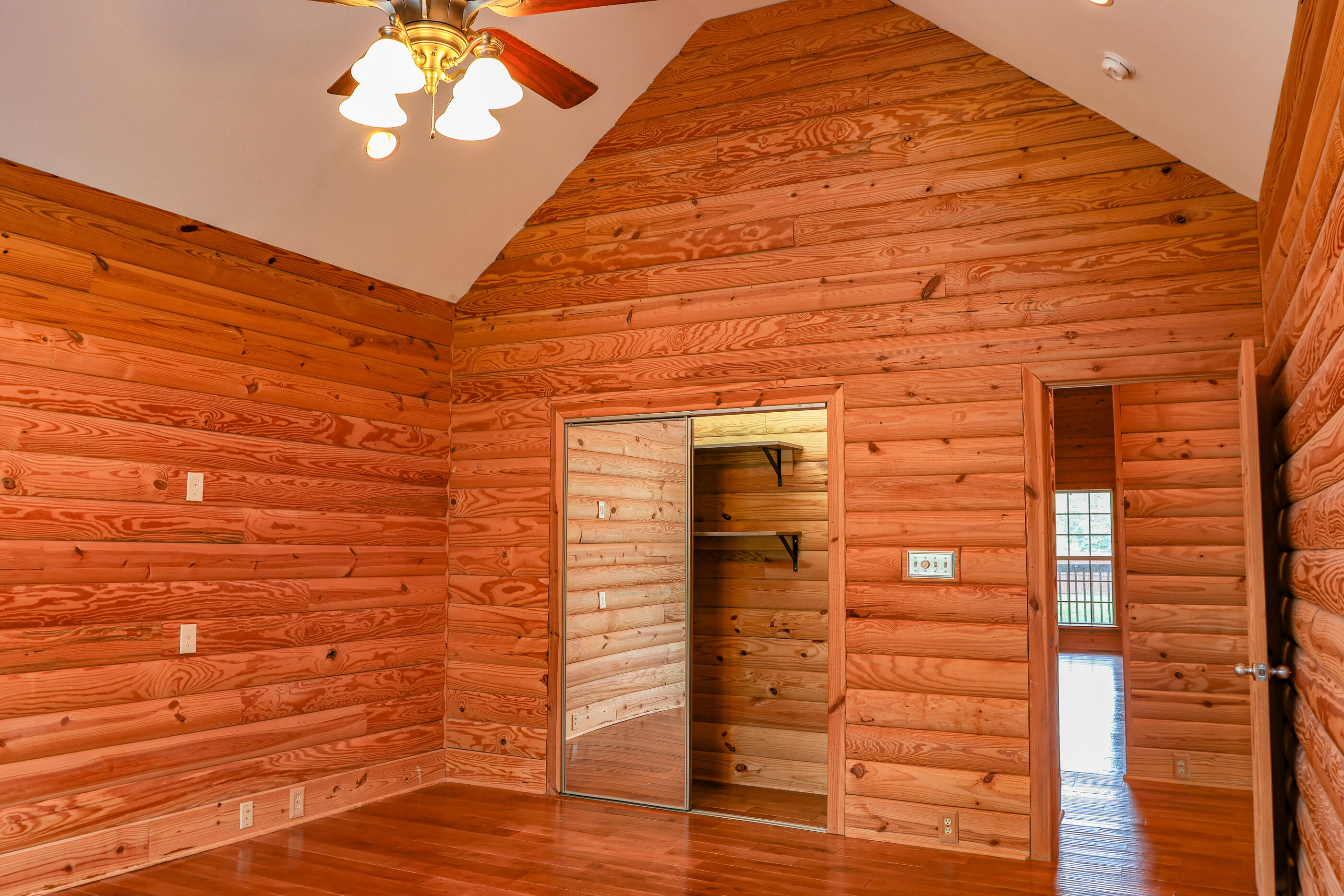 2318 Mowbray Pike