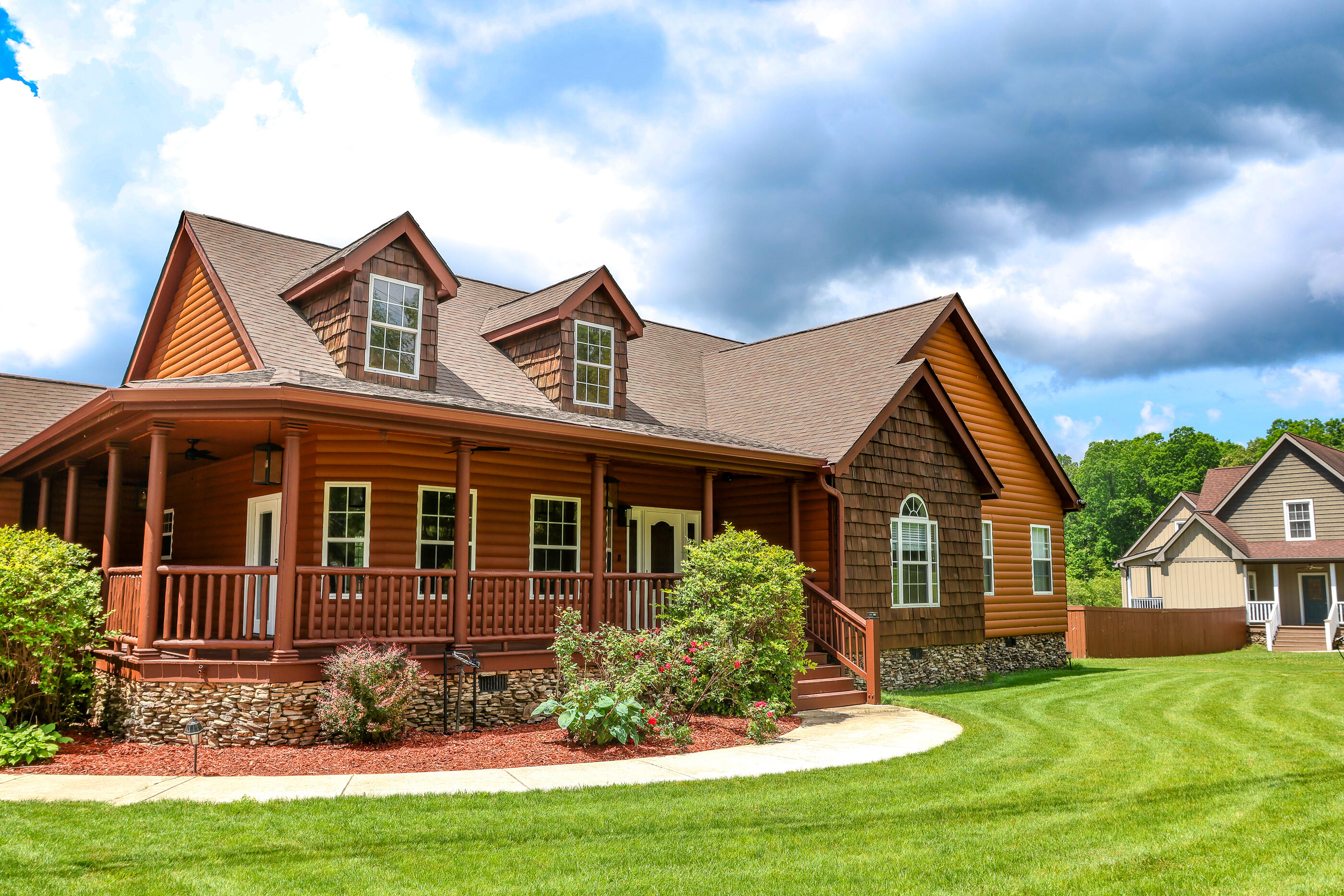 2318 Mowbray Pike