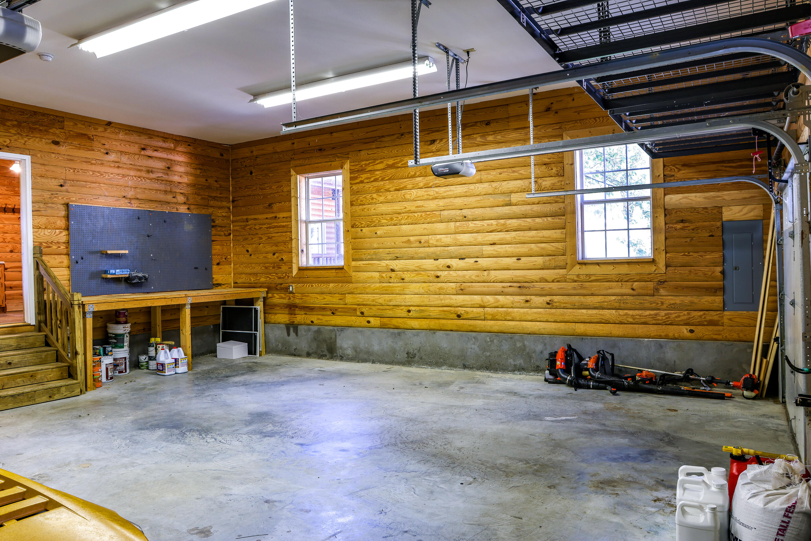 2318 Mowbray Pike