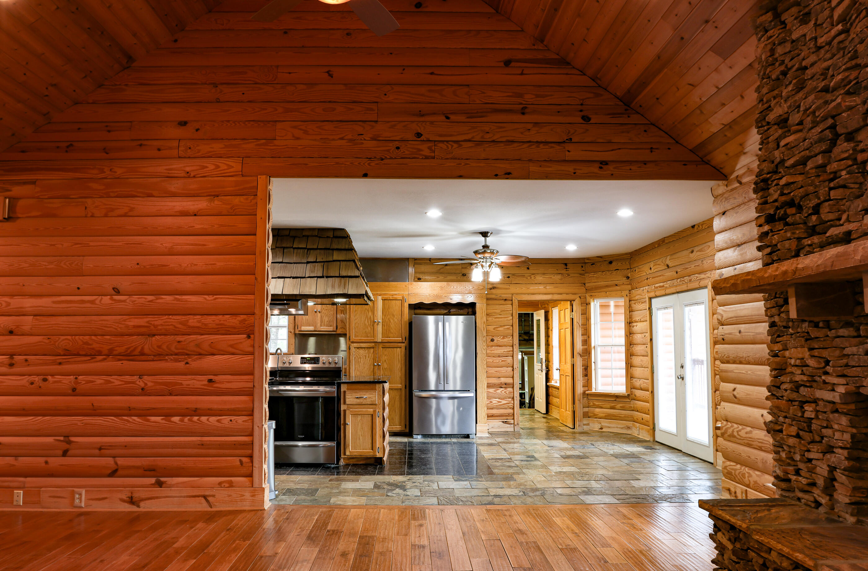 2318 Mowbray Pike