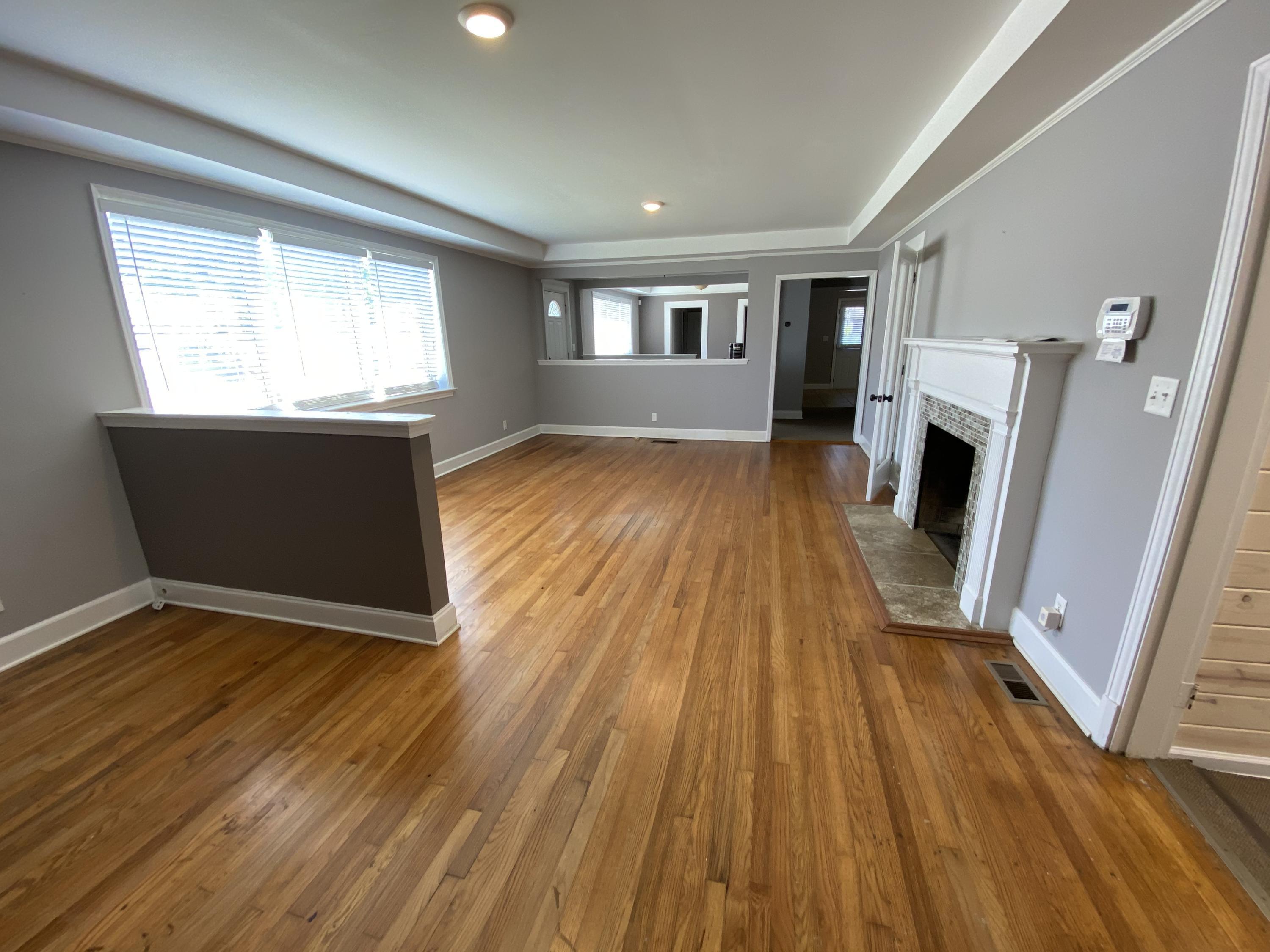 4115 North Terrace