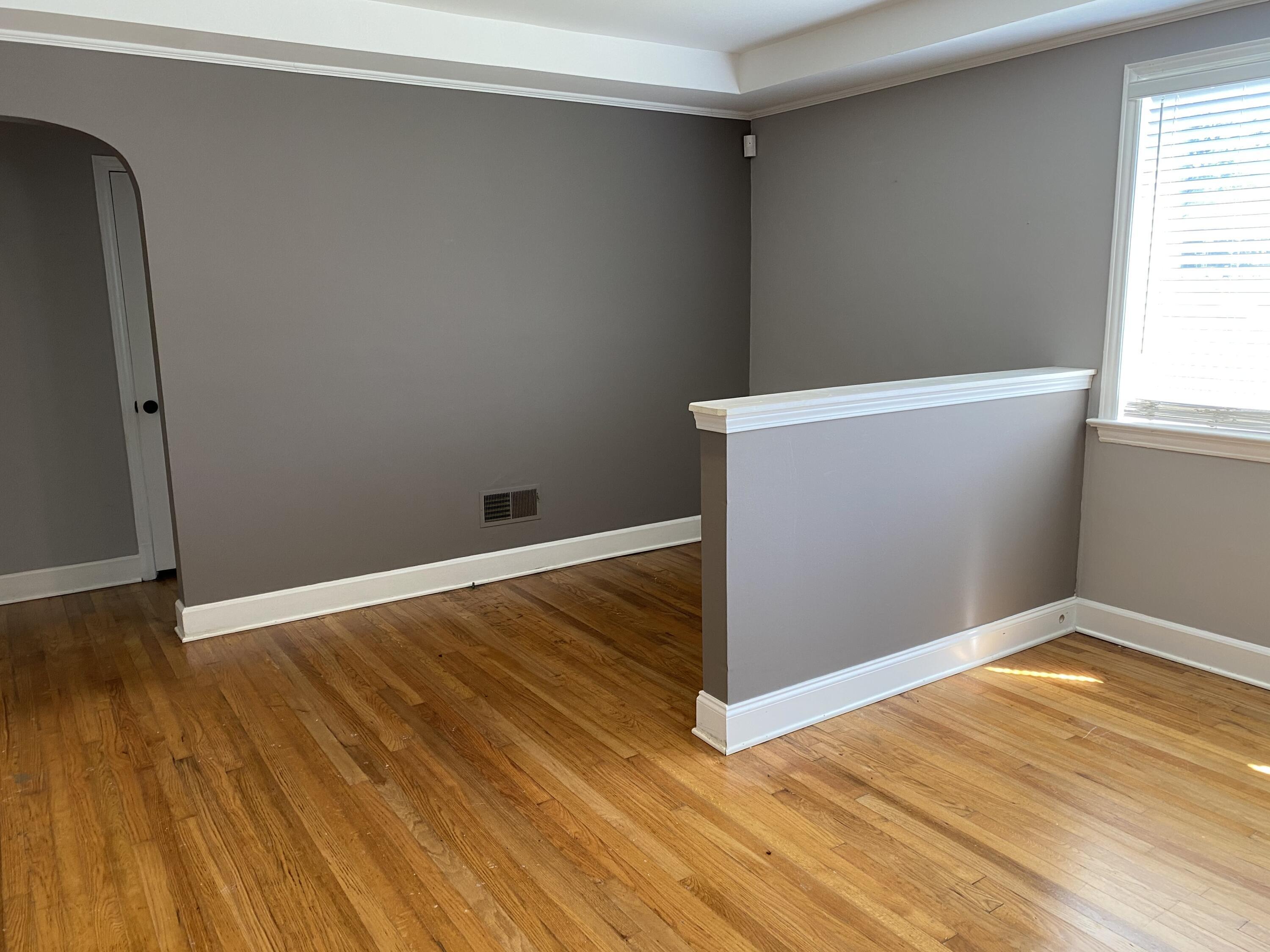 4115 North Terrace