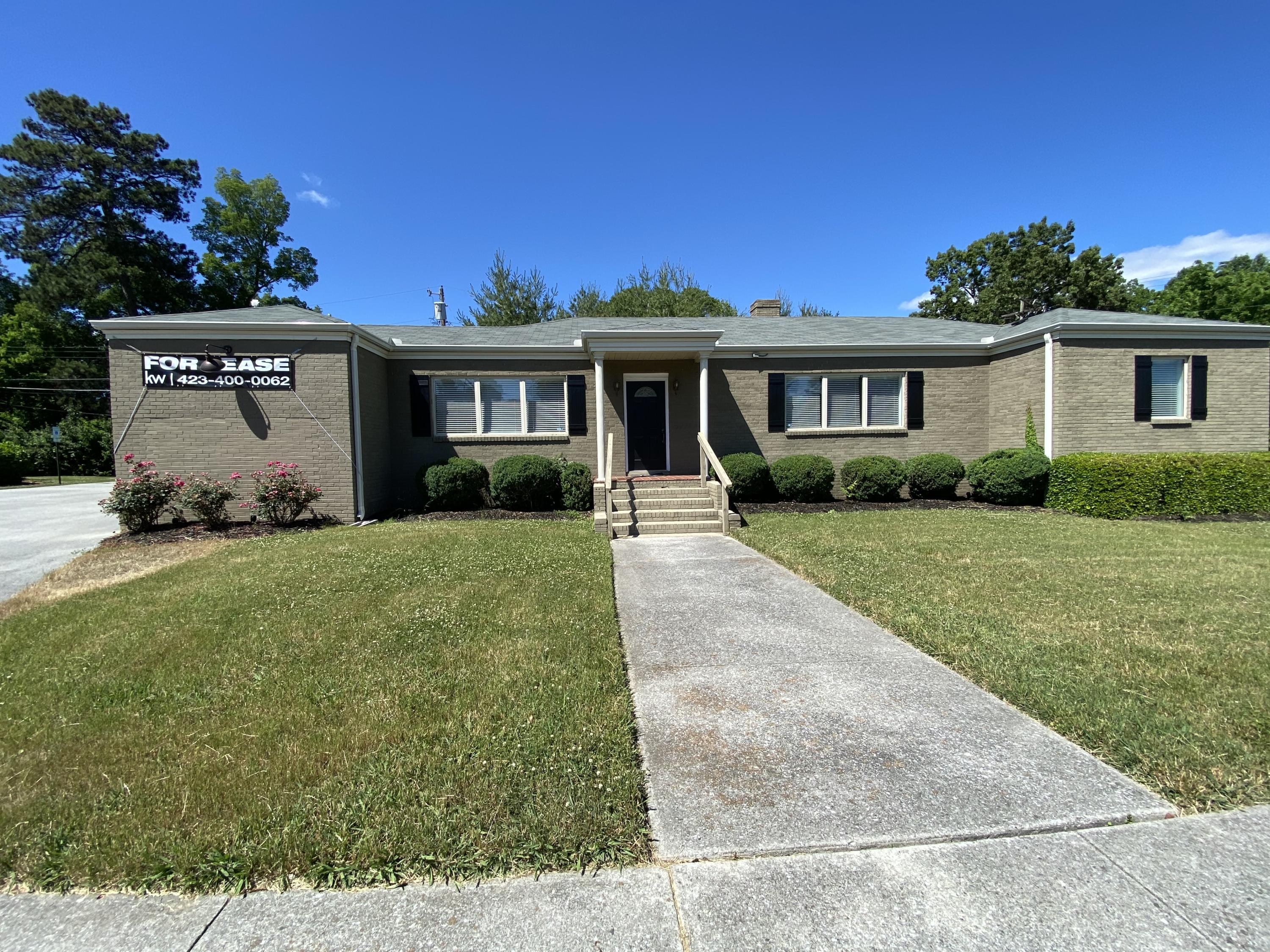 4115 North Terrace