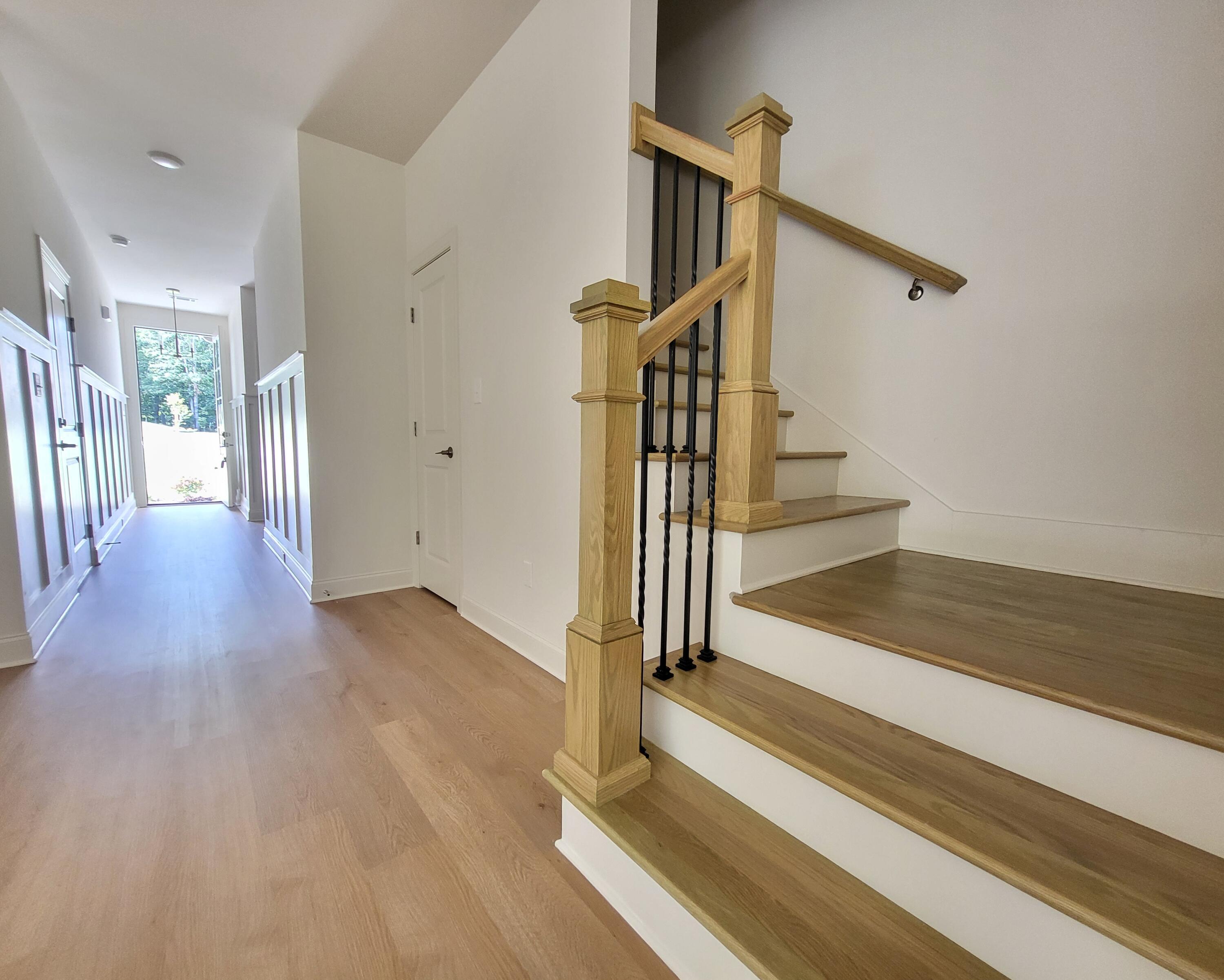 7192 Mercedes Lane, 1532