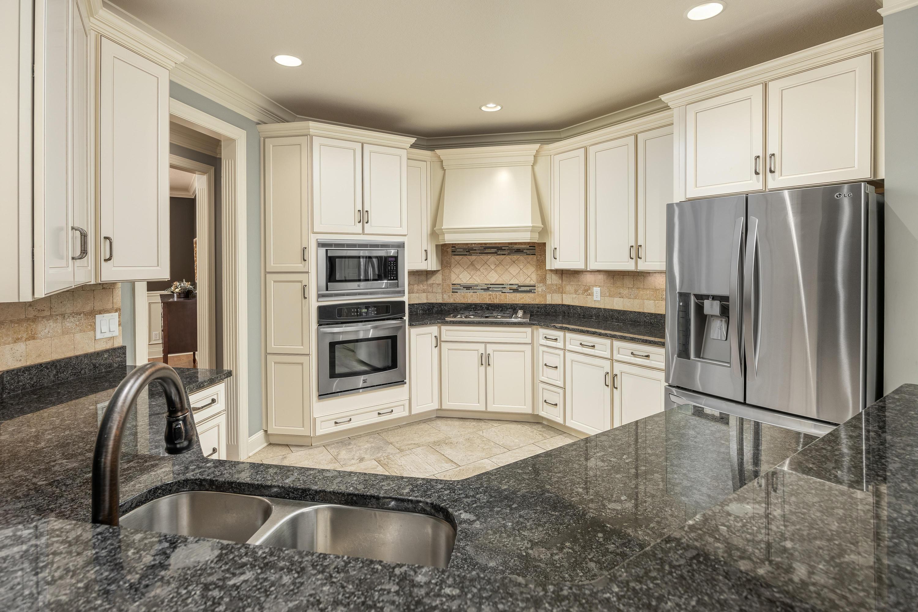 10094 Meadowstone Drive