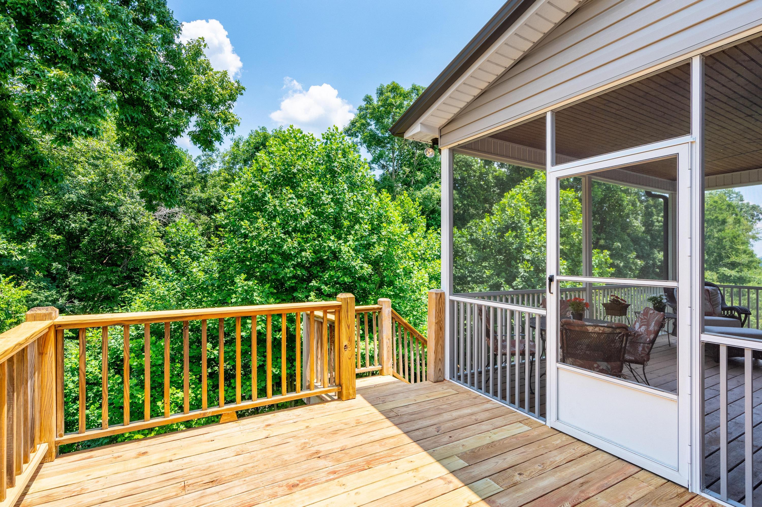 10094 Meadowstone Drive