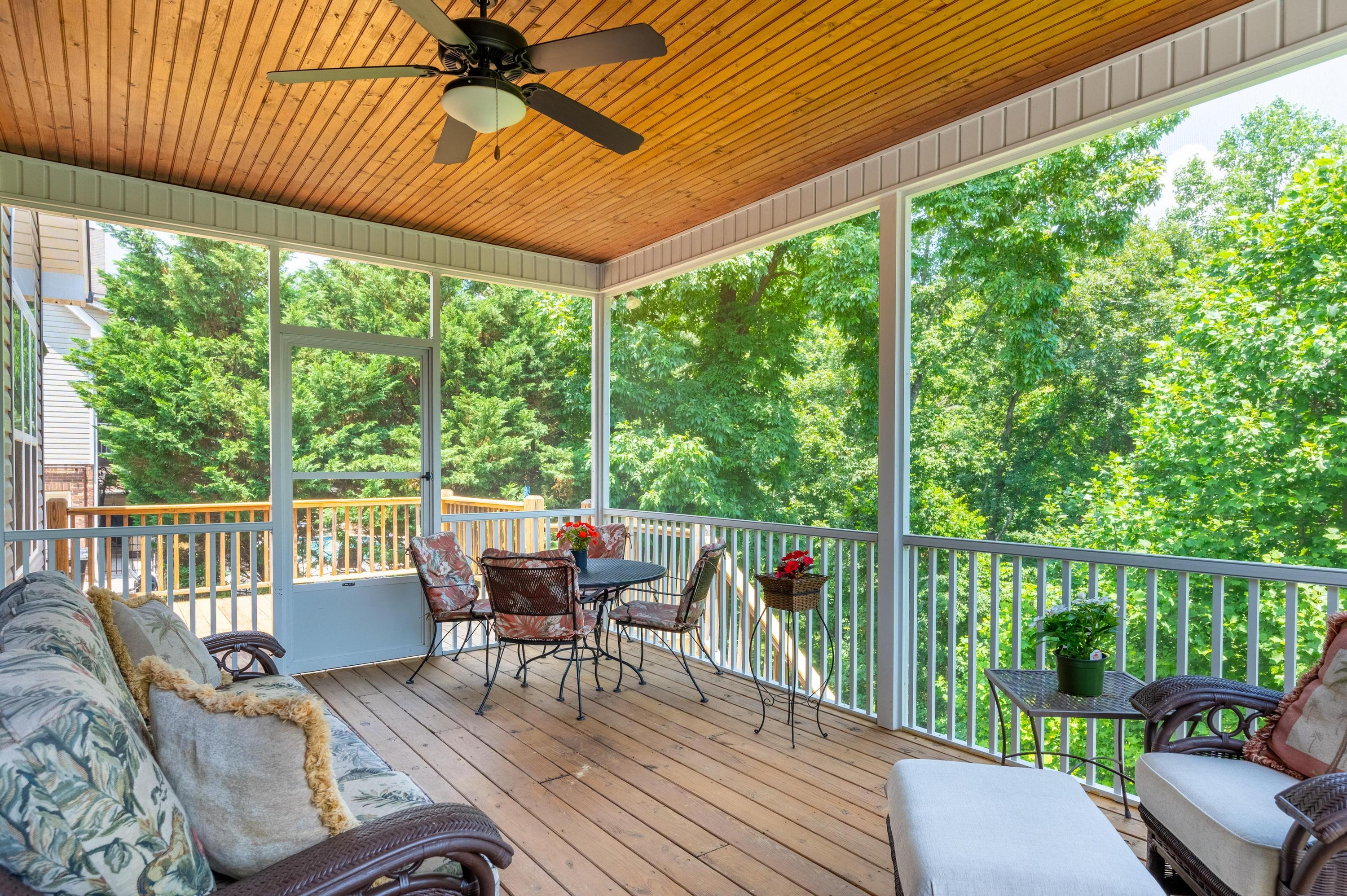 10094 Meadowstone Drive