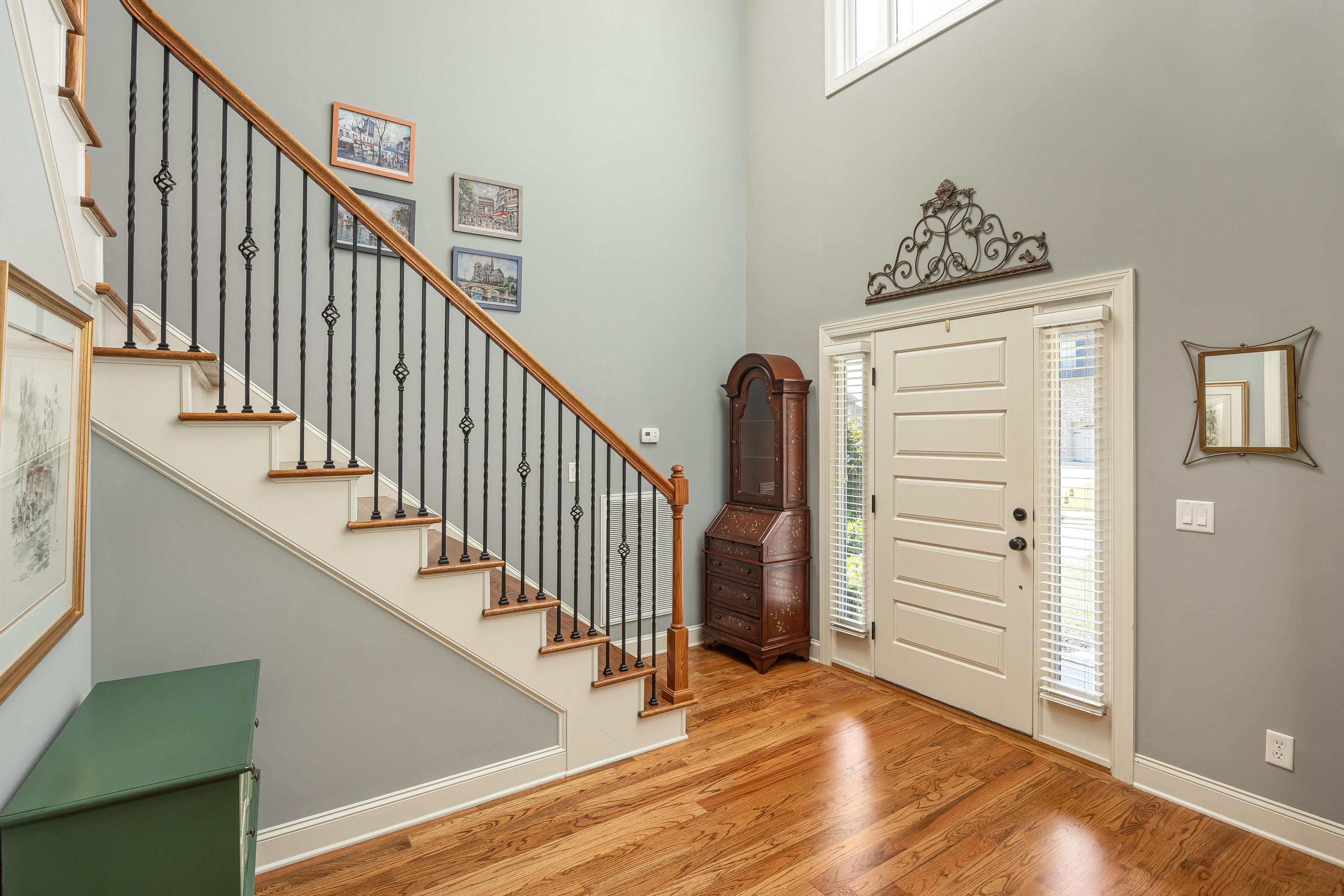 10094 Meadowstone Drive
