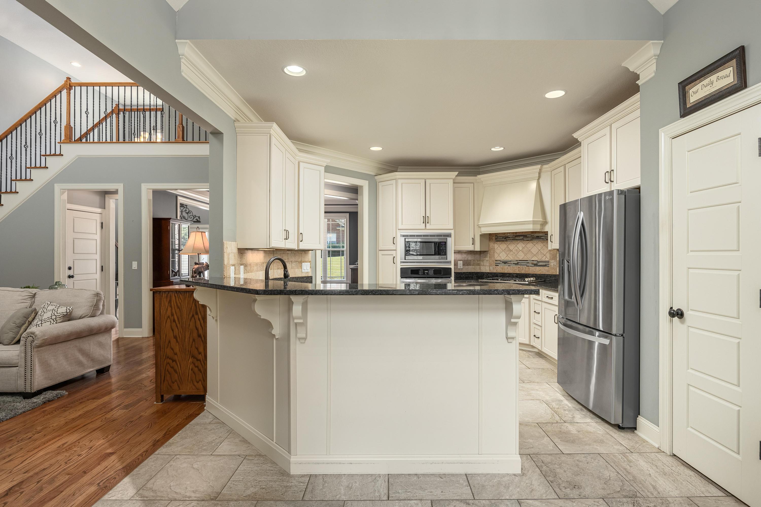 10094 Meadowstone Drive