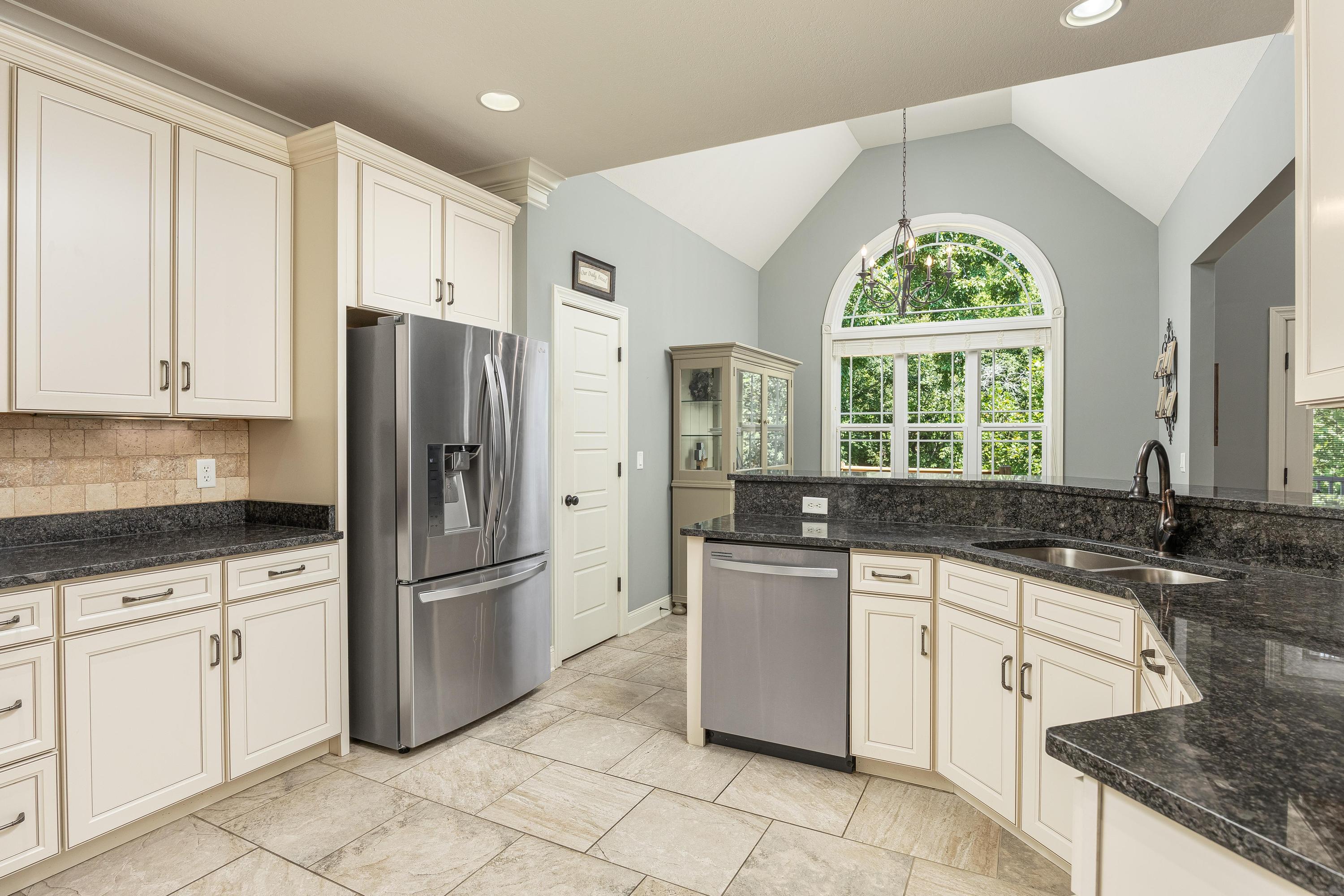 10094 Meadowstone Drive