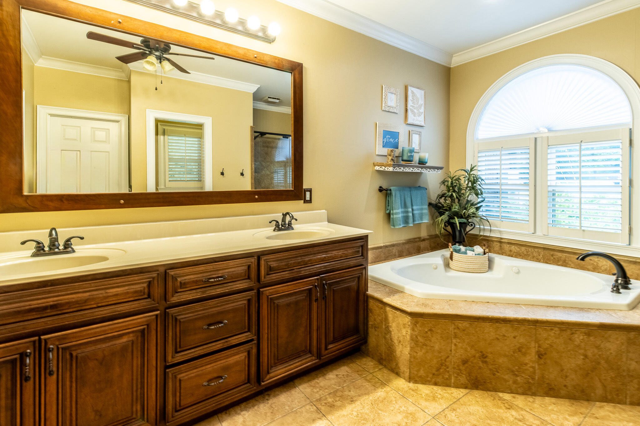312 Charolais Trail