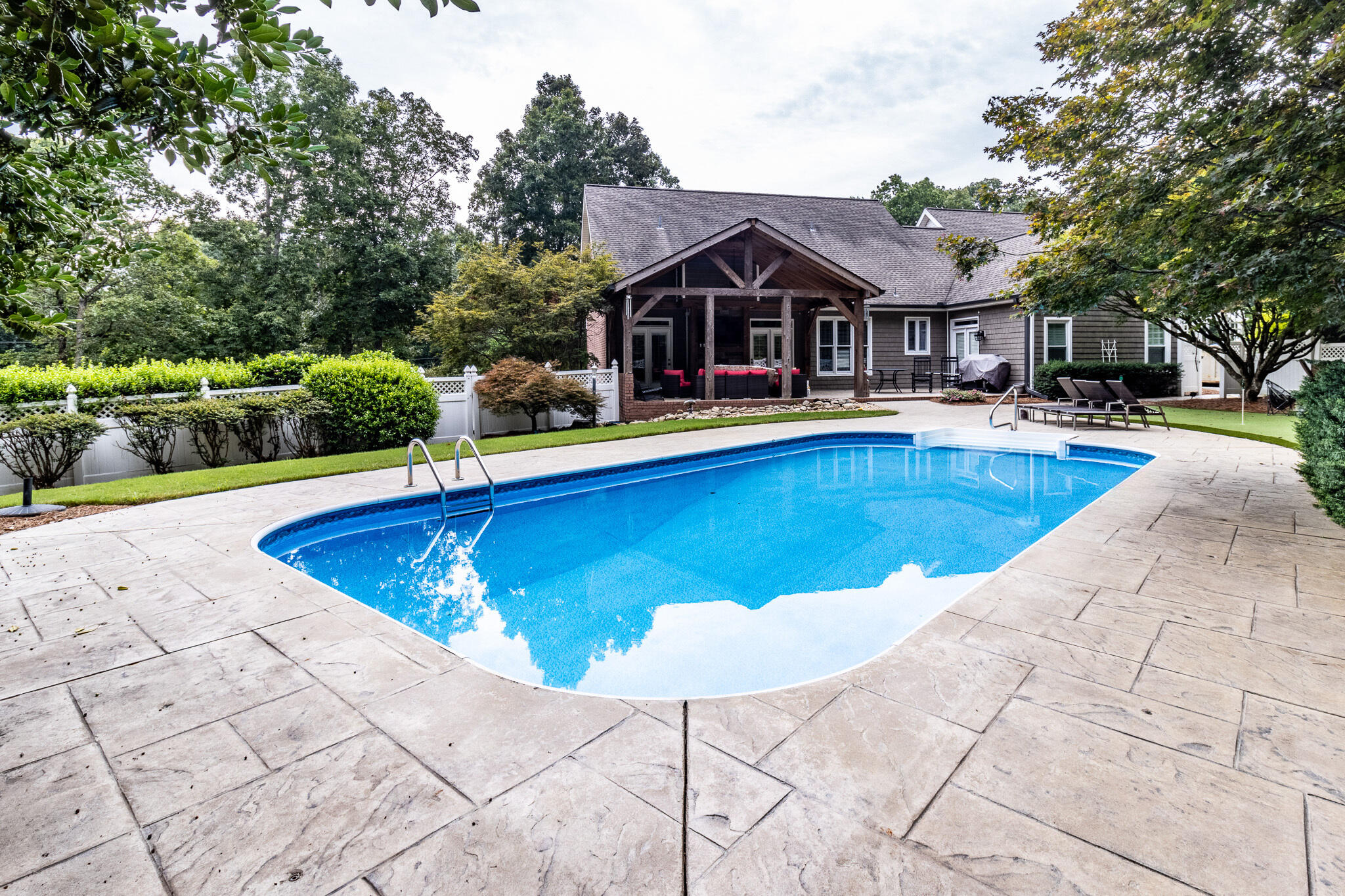 312 Charolais Trail