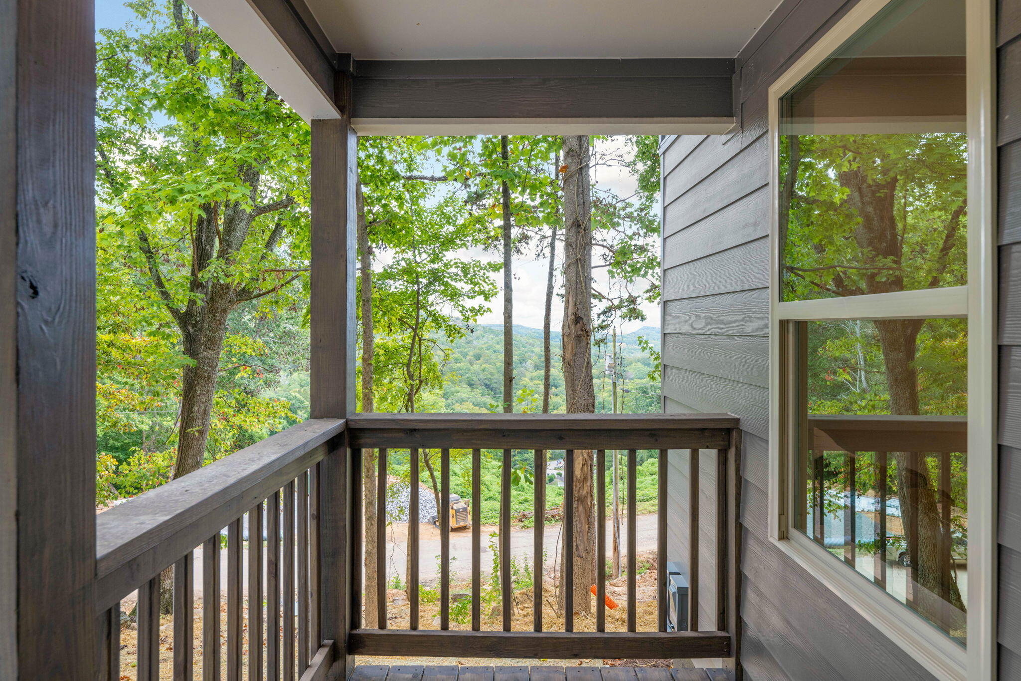 4520 Kellys Ferry Road, 12