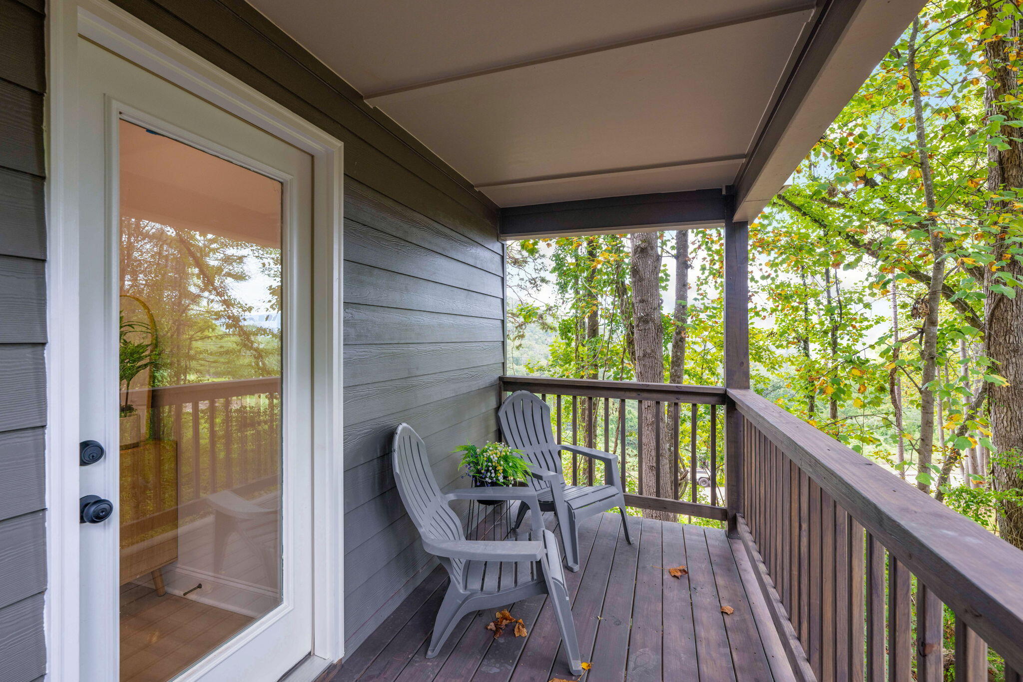 4520 Kellys Ferry Road, 12