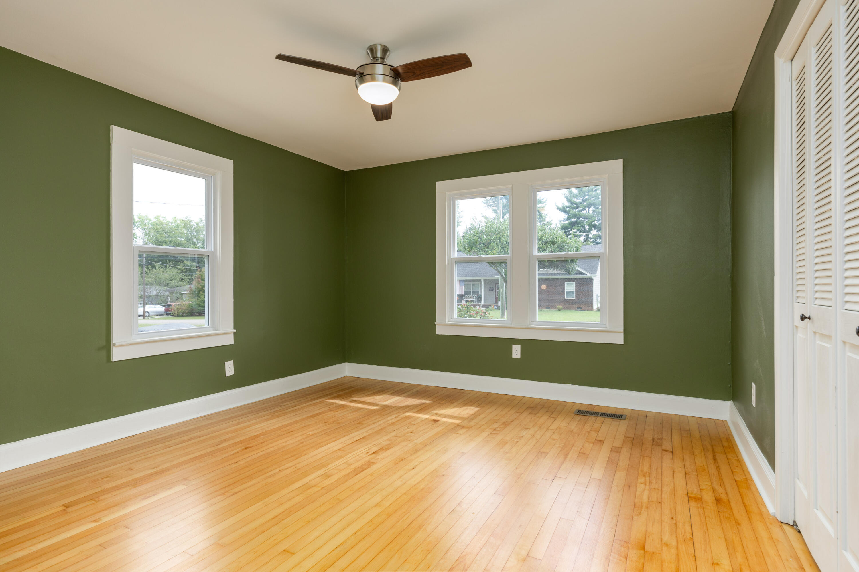 2019 Myrtle Avenue