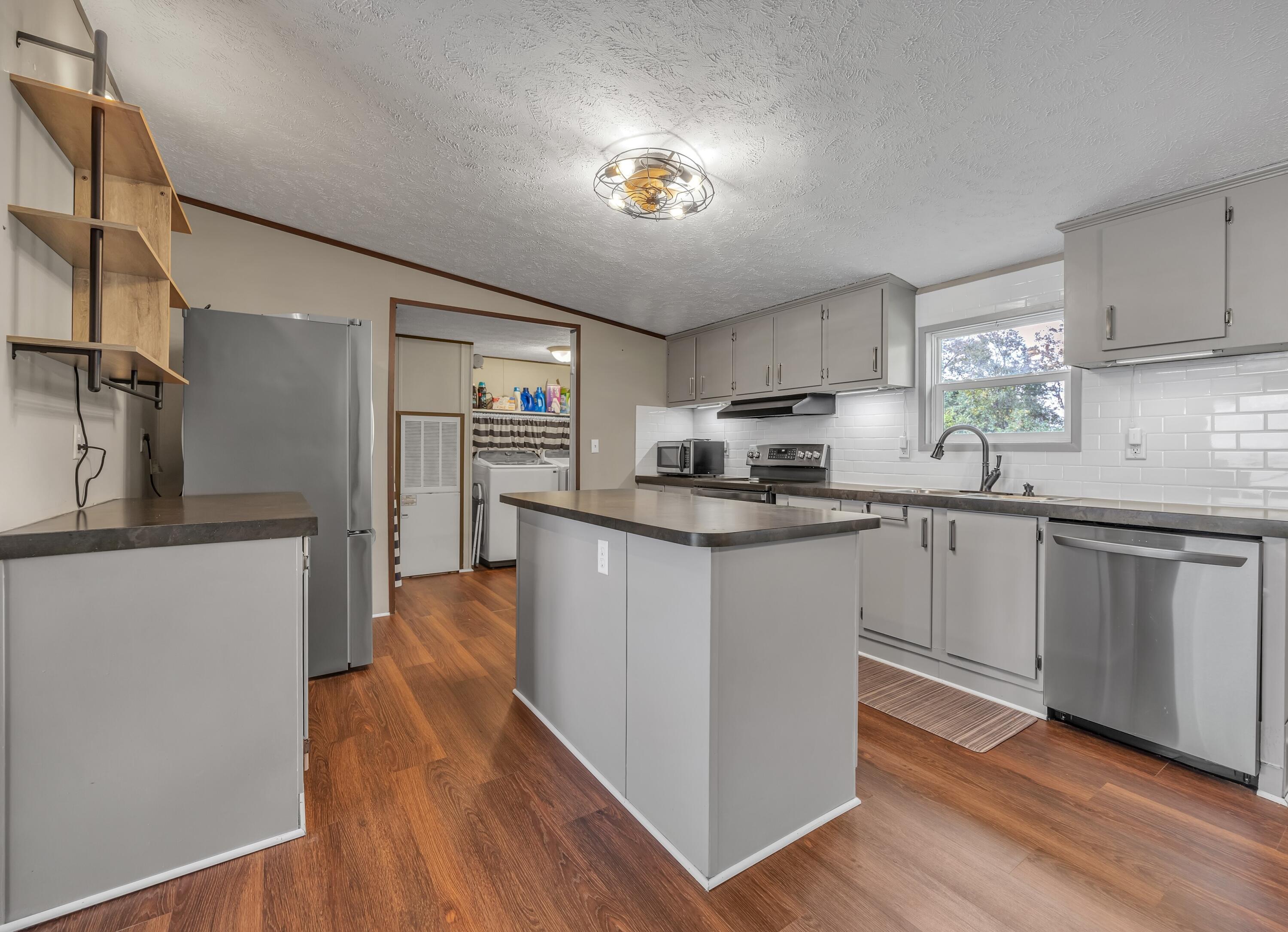 780 Humbard Road SE