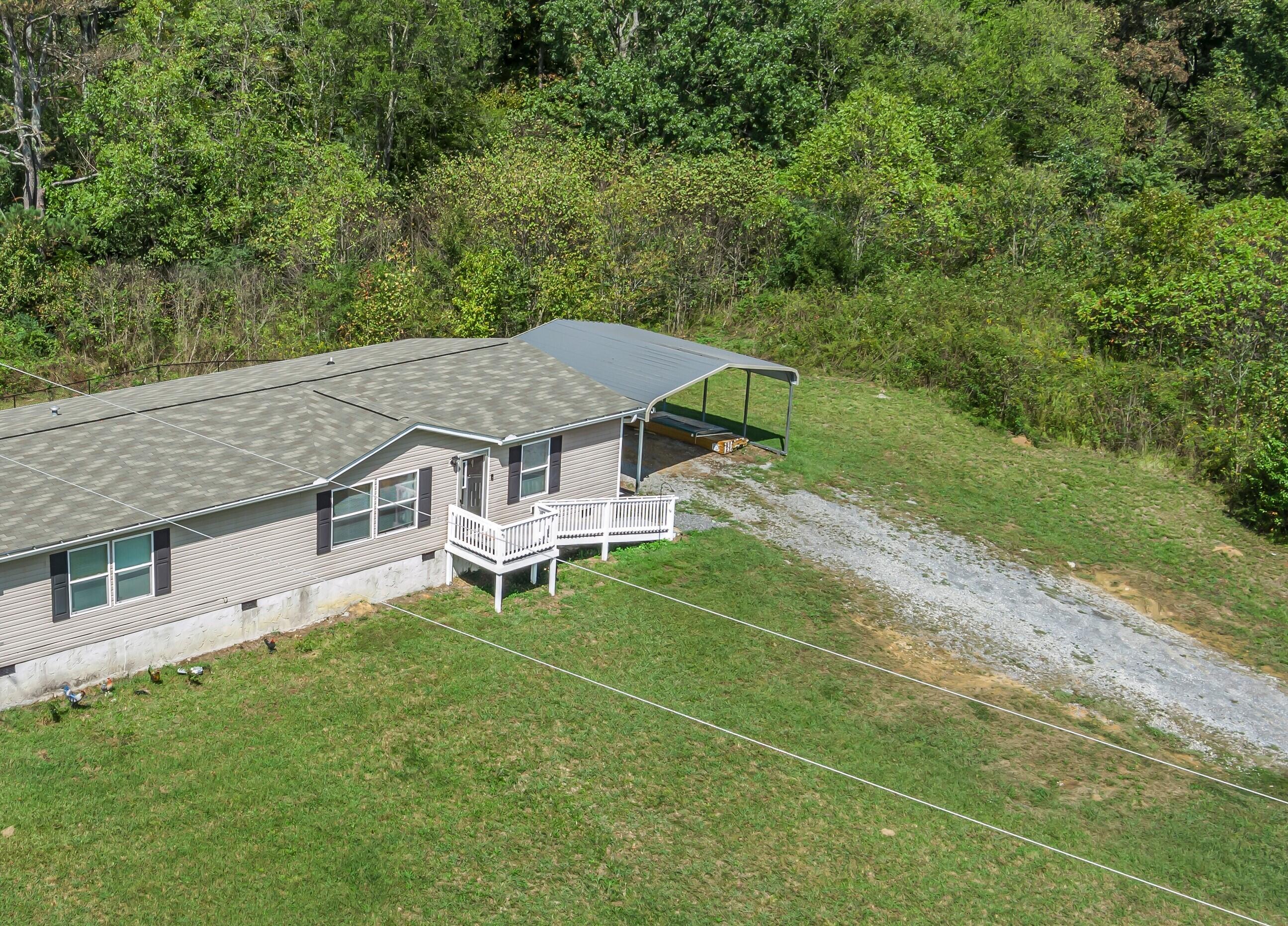 780 Humbard Road SE