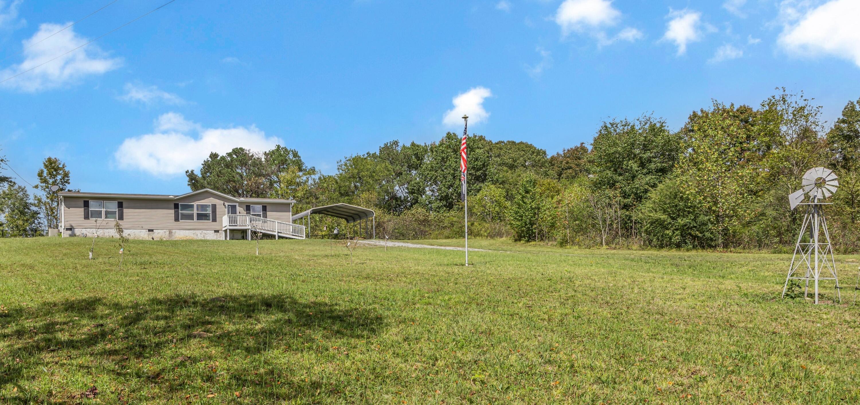 780 Humbard Road SE
