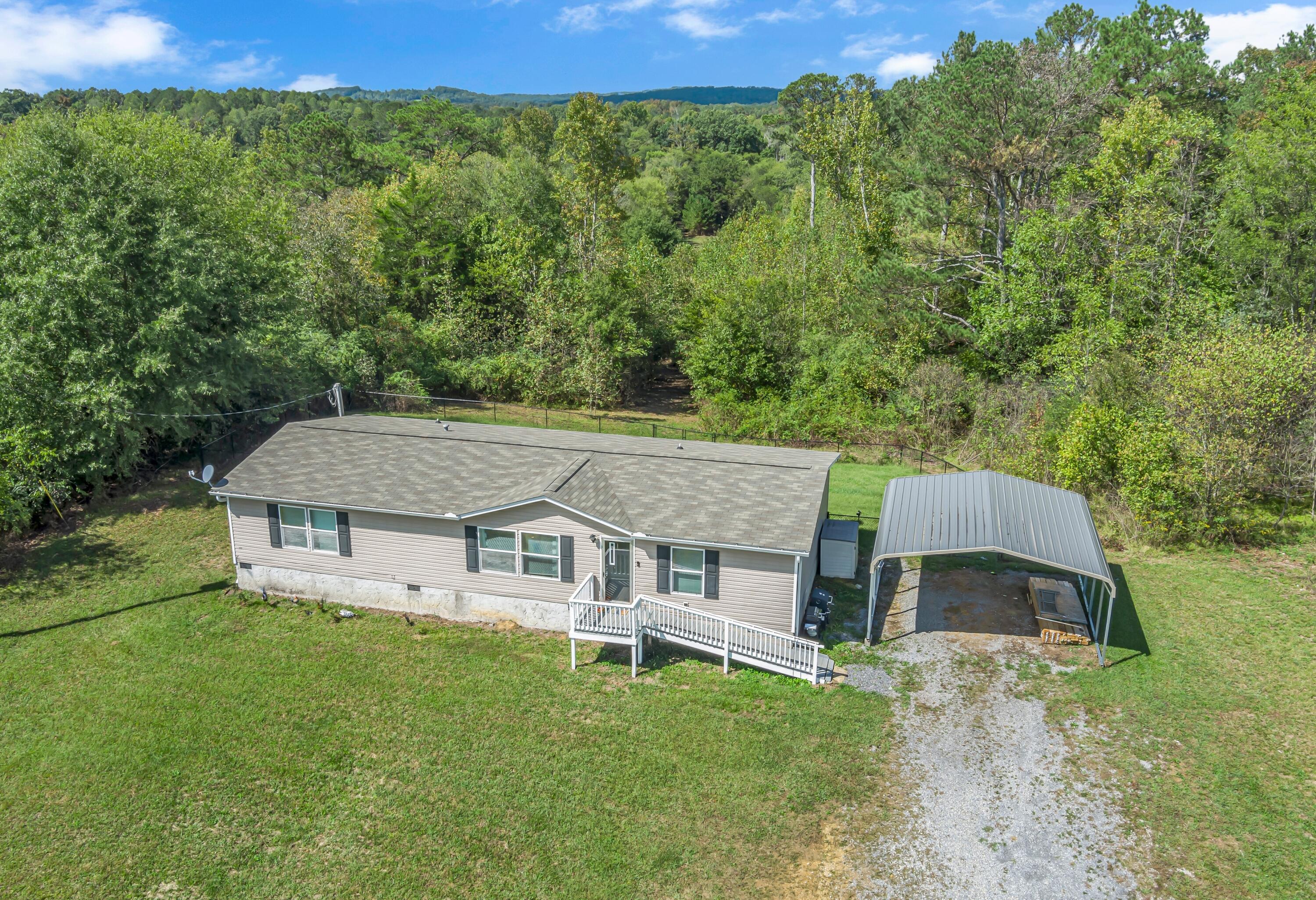 780 Humbard Road SE