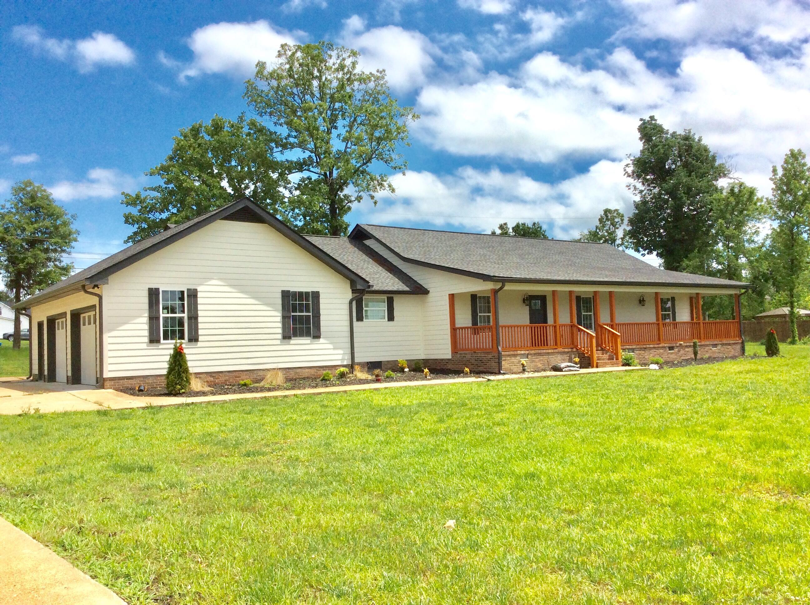 2120 Merlin Drive