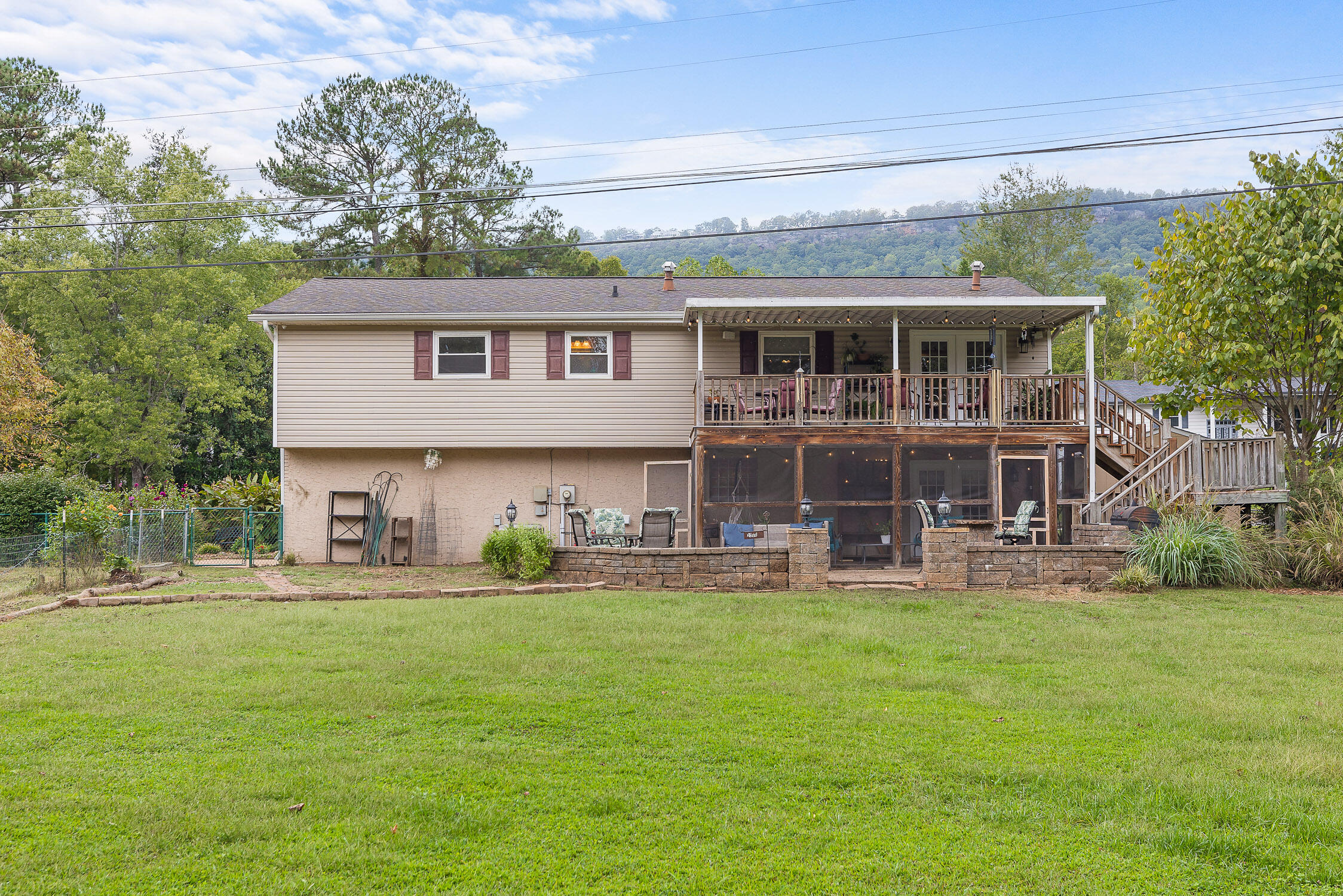 3500 Stoney Brook Lane
