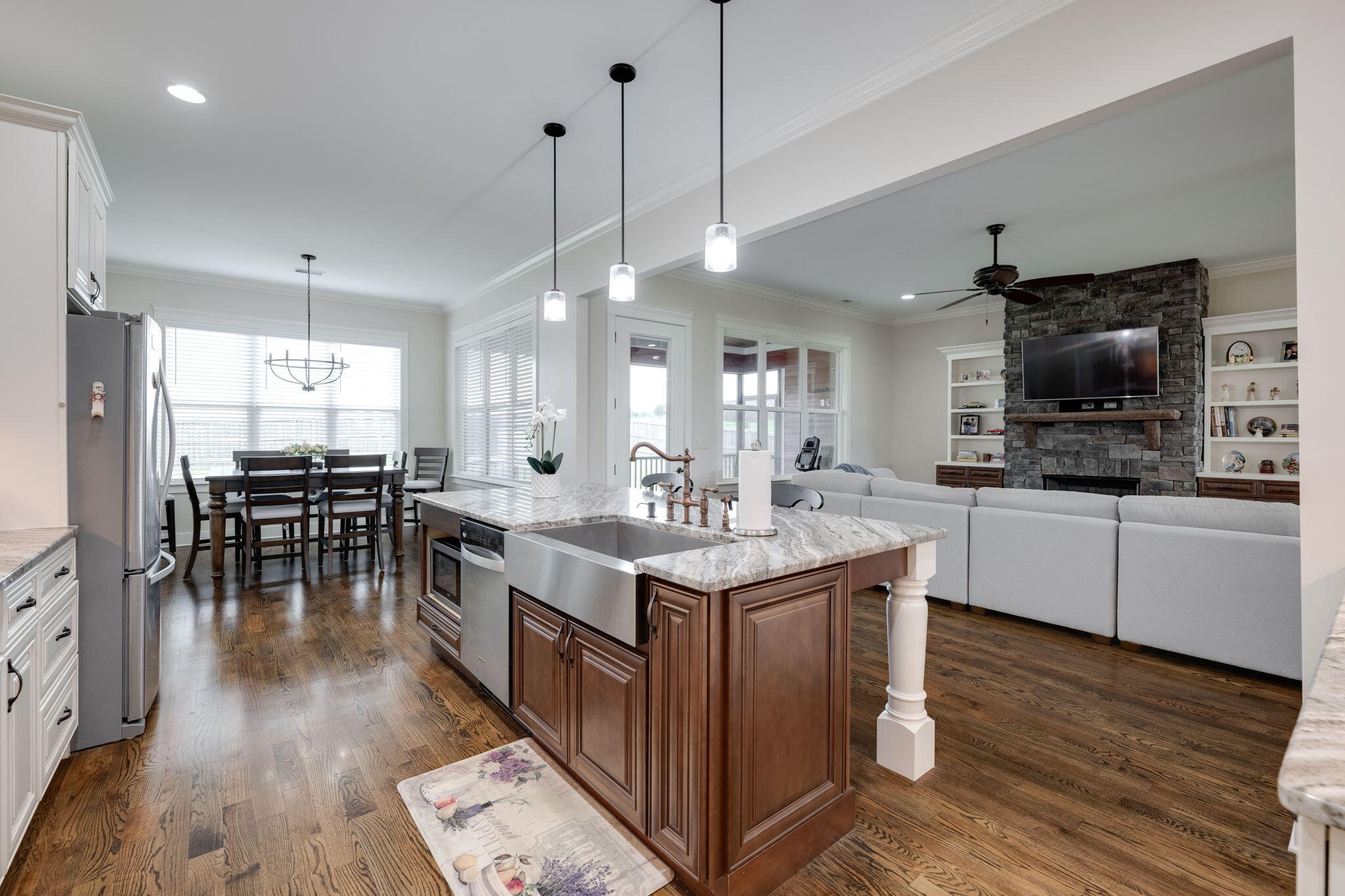 5857 Dalton Pike