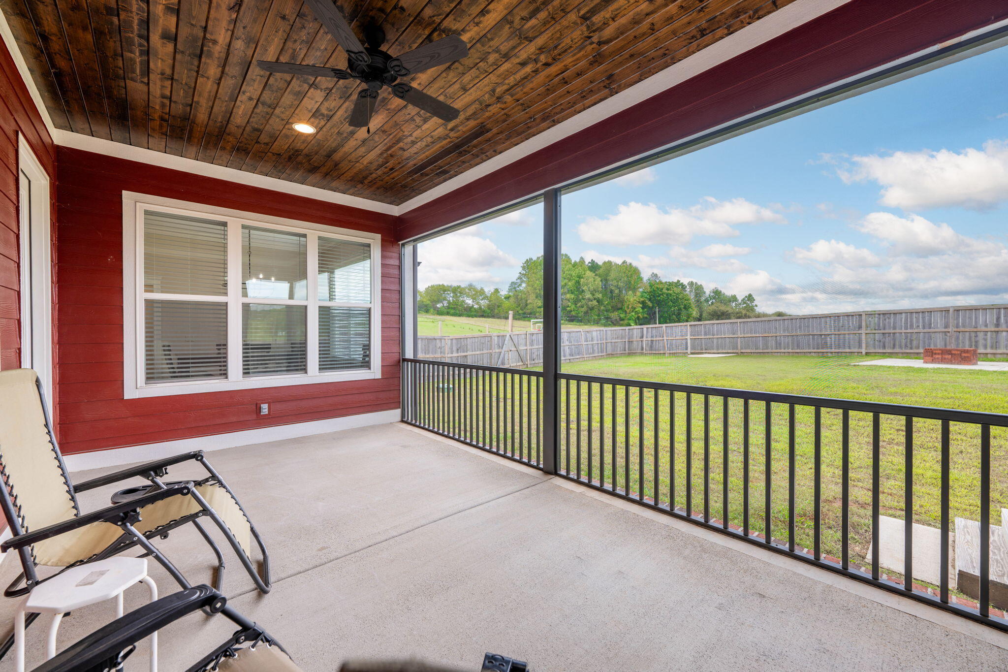 5857 Dalton Pike
