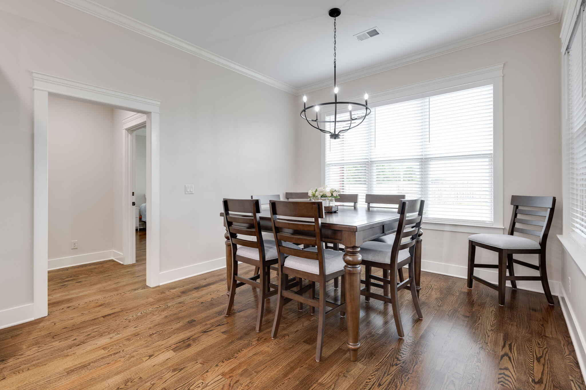 5857 Dalton Pike