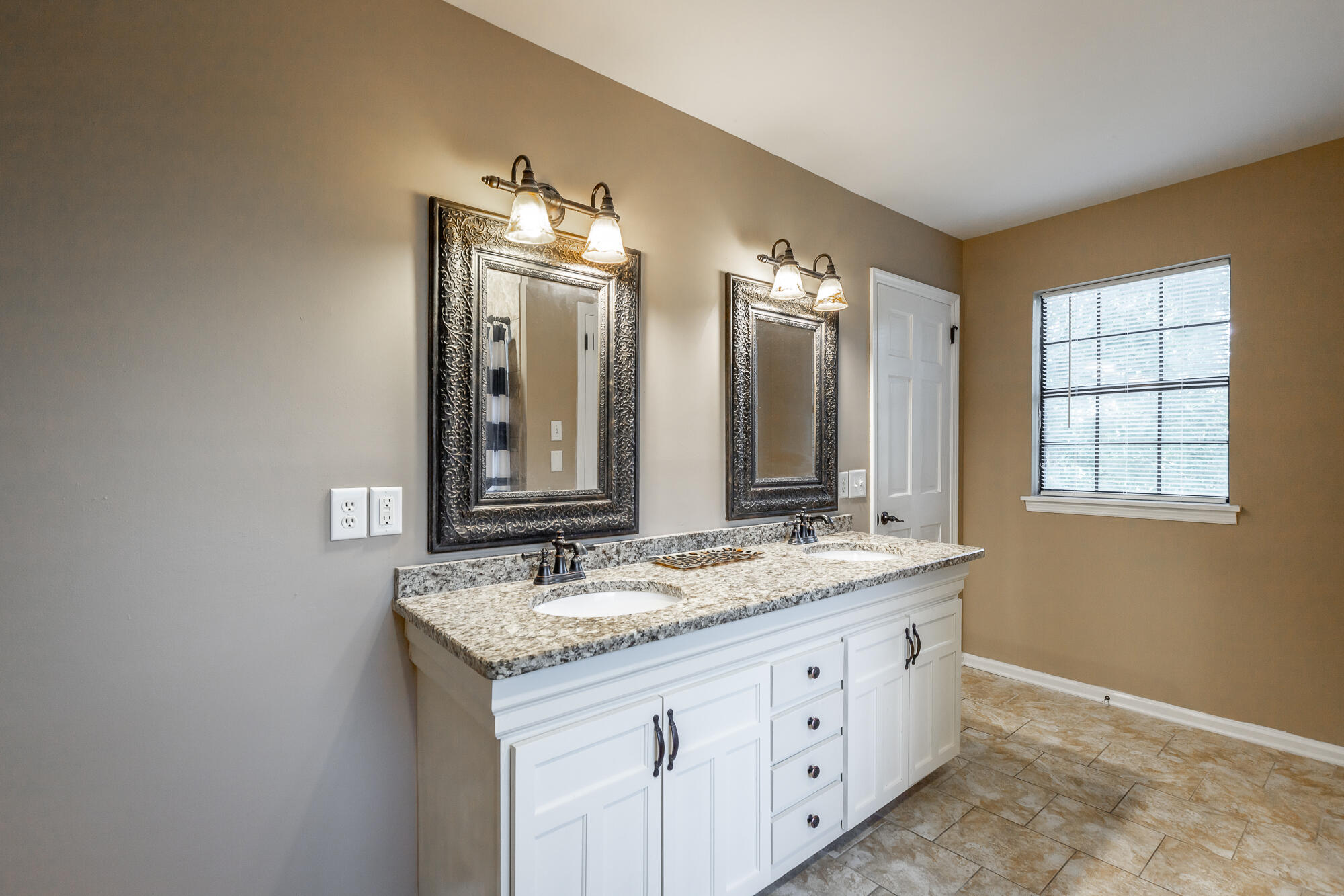 17 Timber Ridge Court