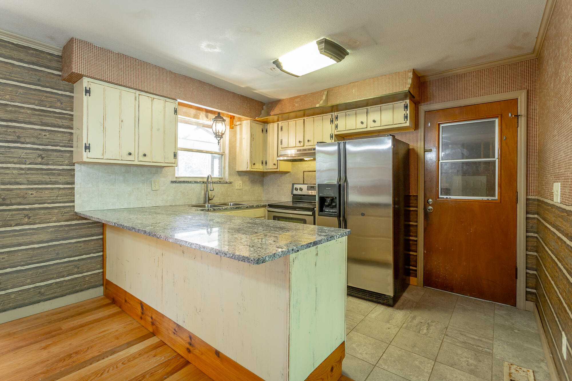 2508 Dowler Circle