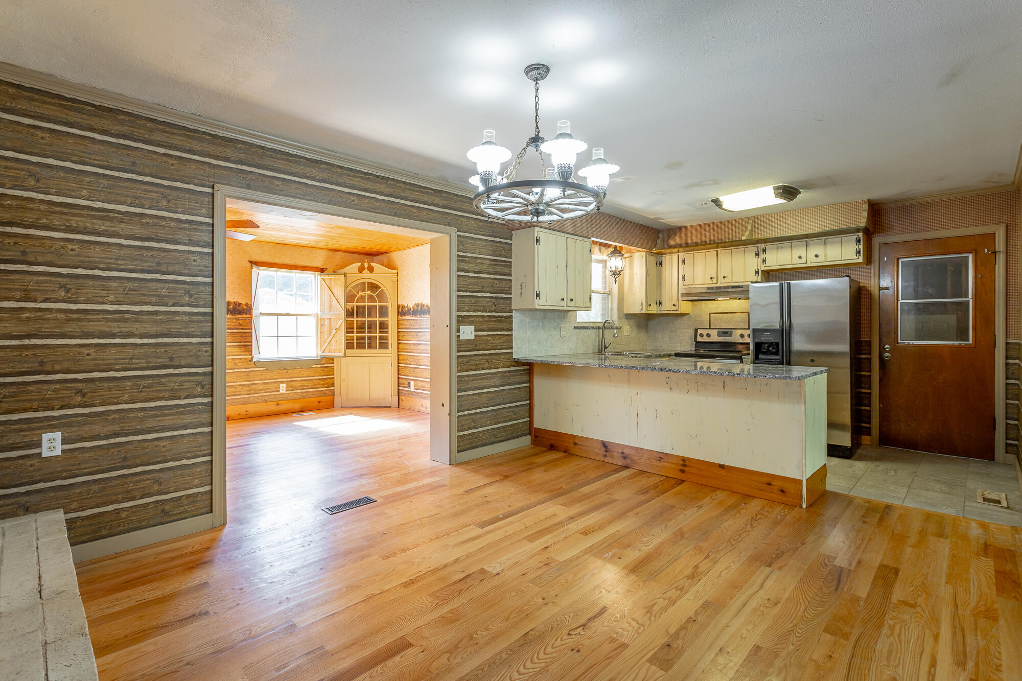 2508 Dowler Circle