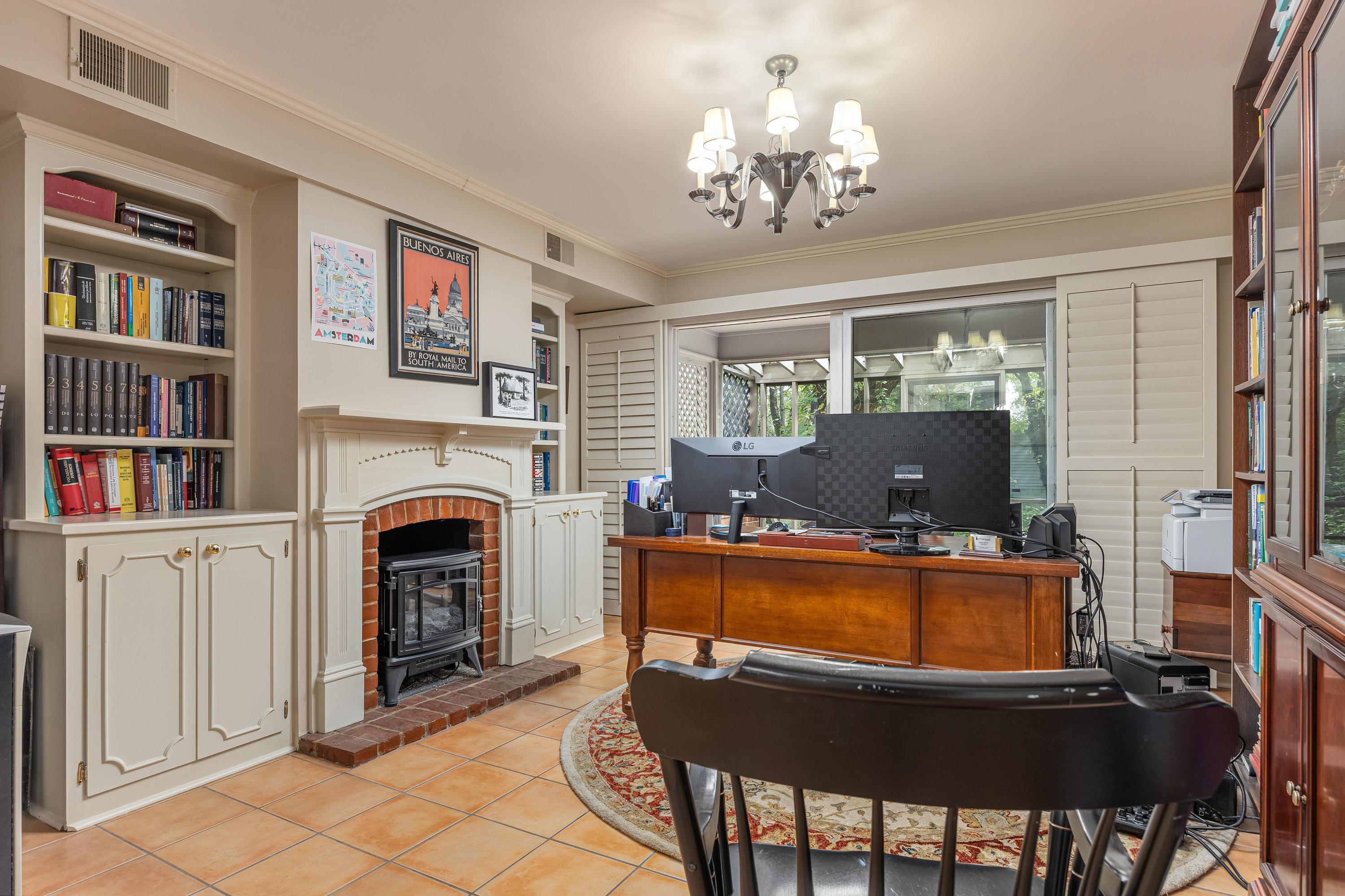100 Scenic Highway, 48