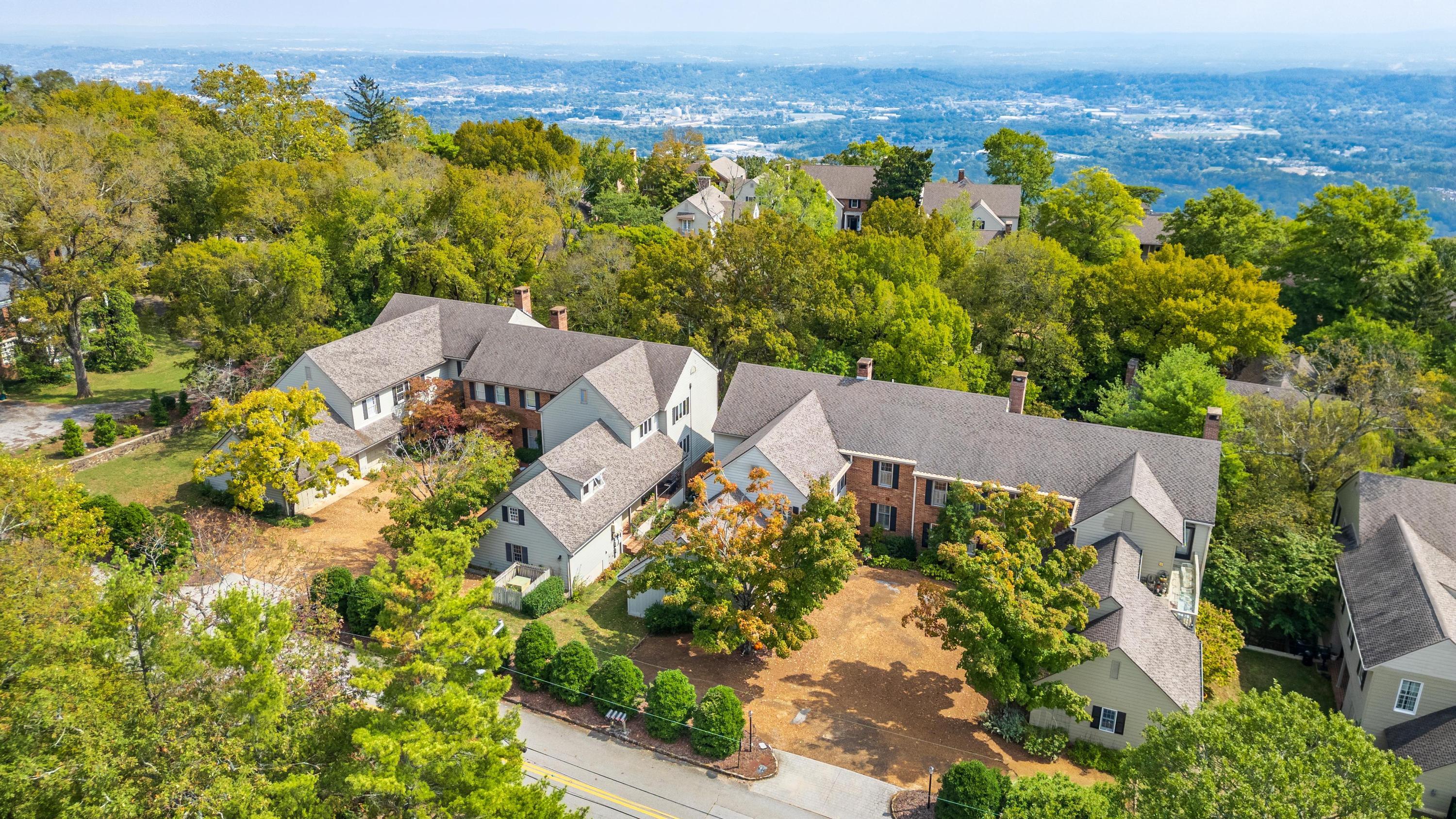 100 Scenic Highway, 48