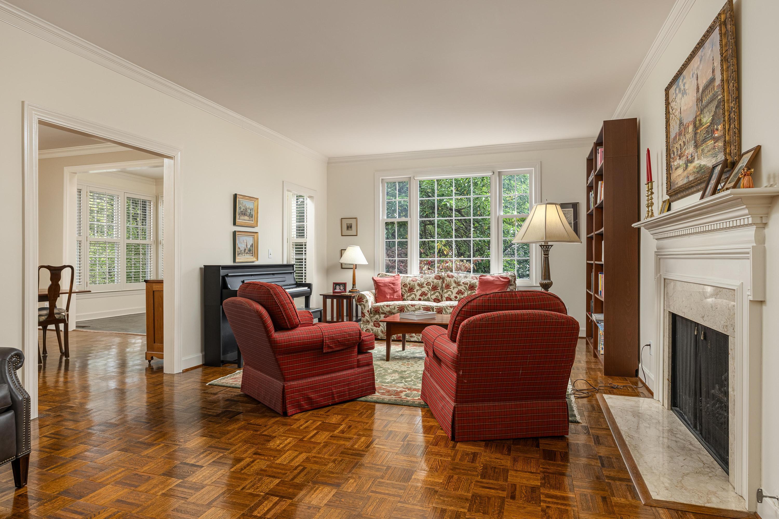 100 Scenic Highway, 48
