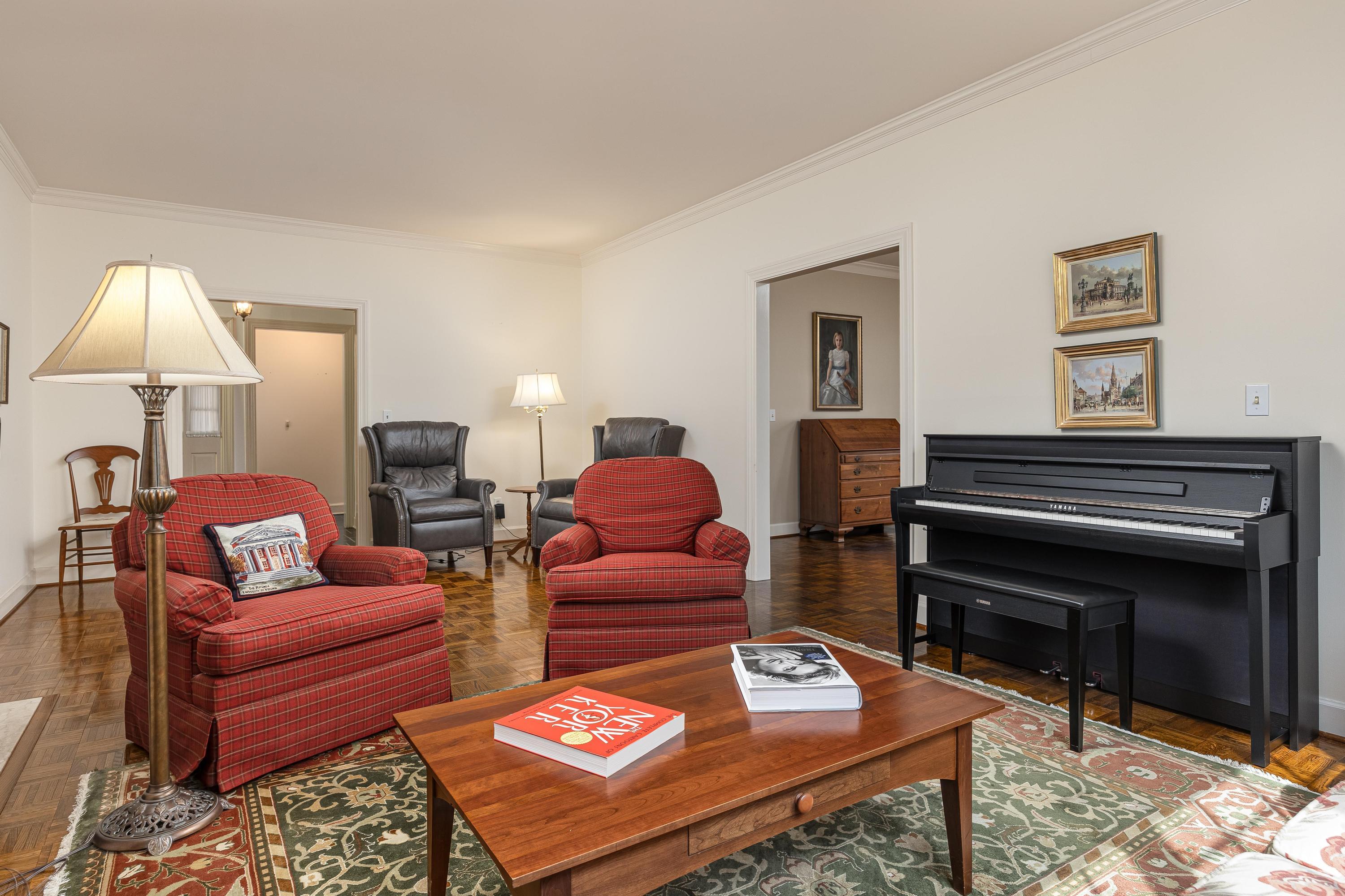 100 Scenic Highway, 48