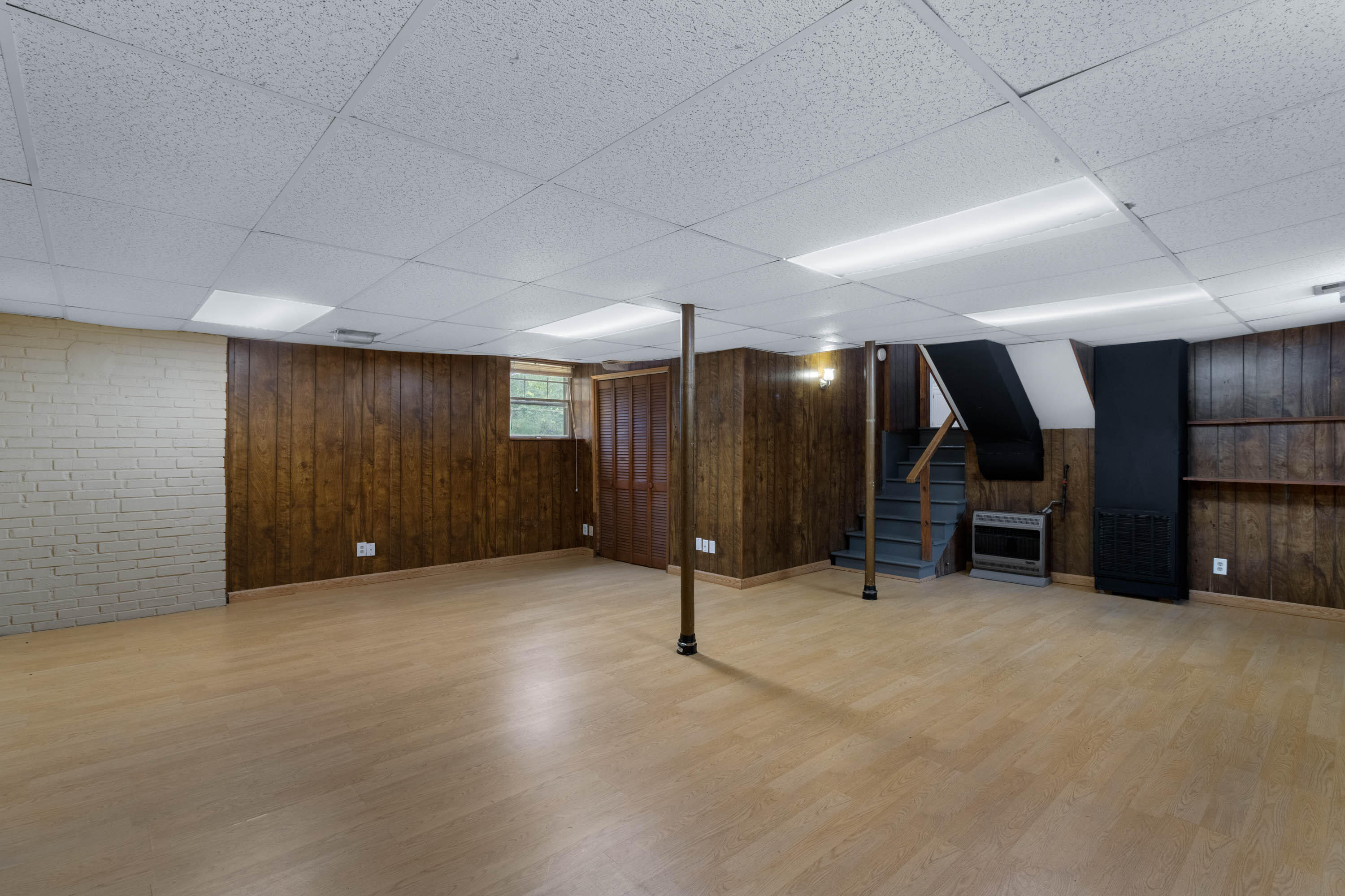 6712 Barclay Lane