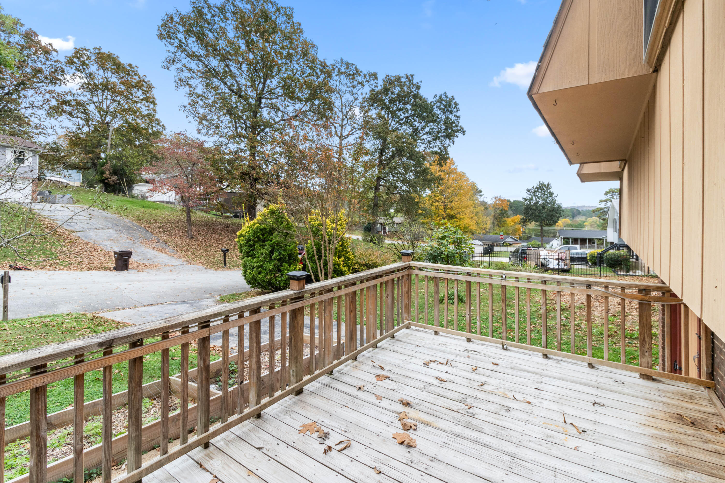 6712 Barclay Lane