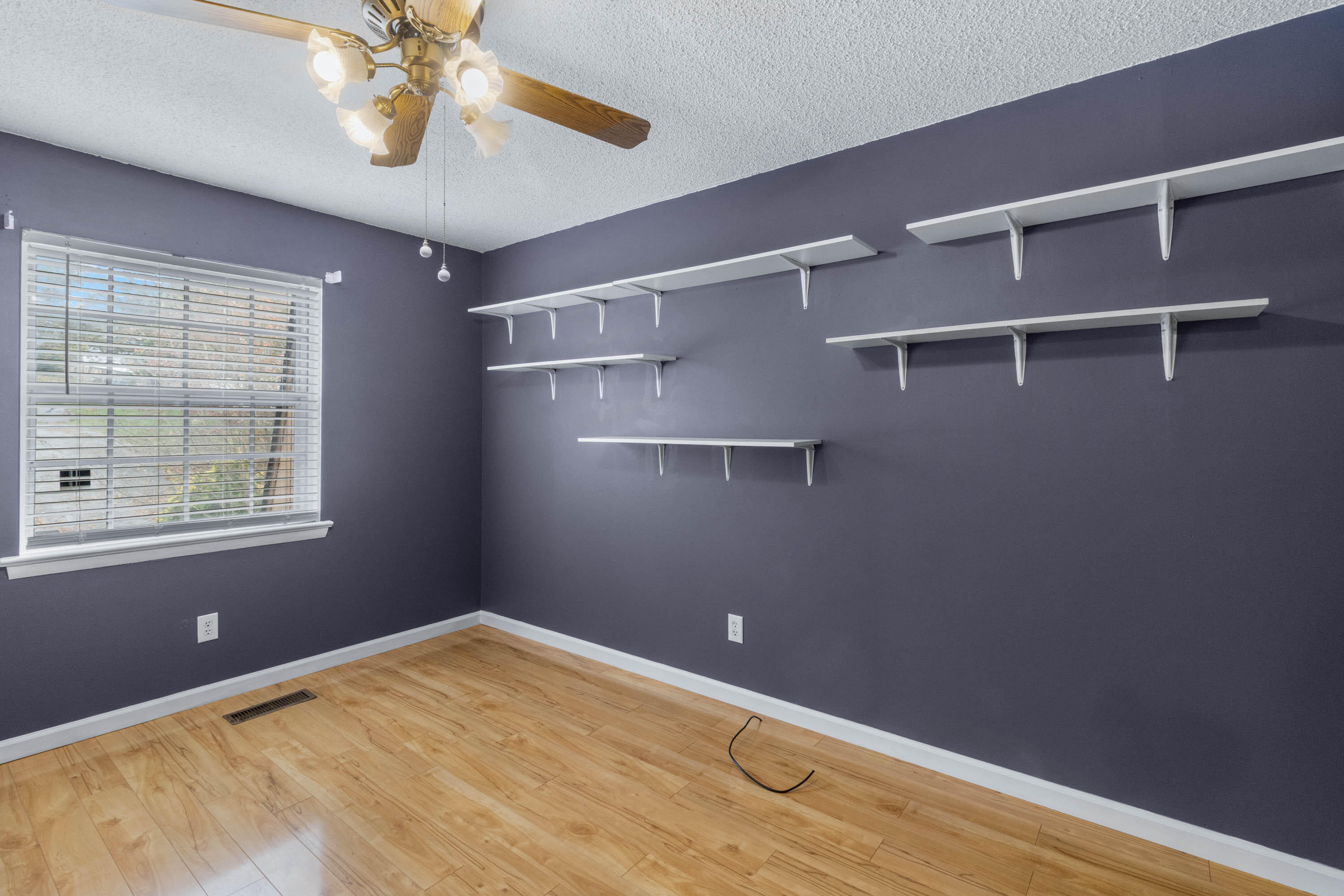 6712 Barclay Lane