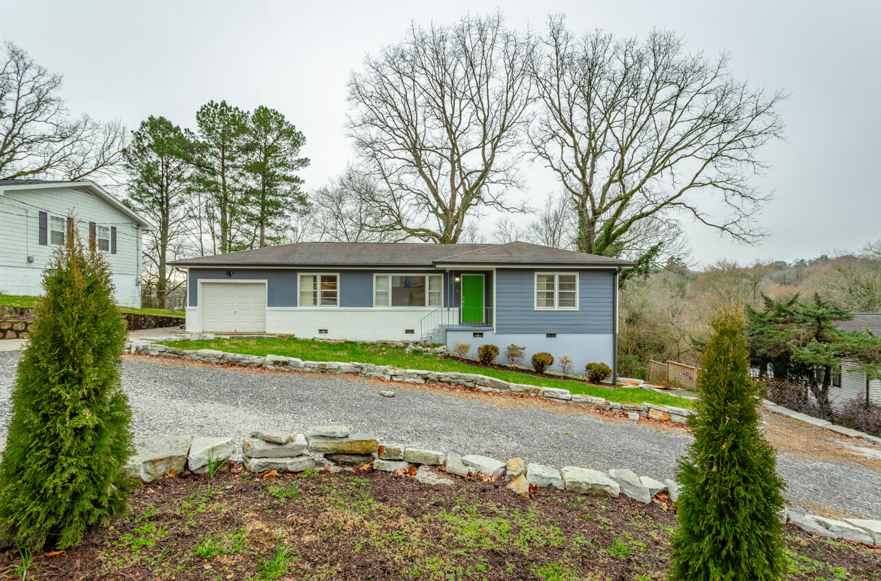 512 Acorn Court