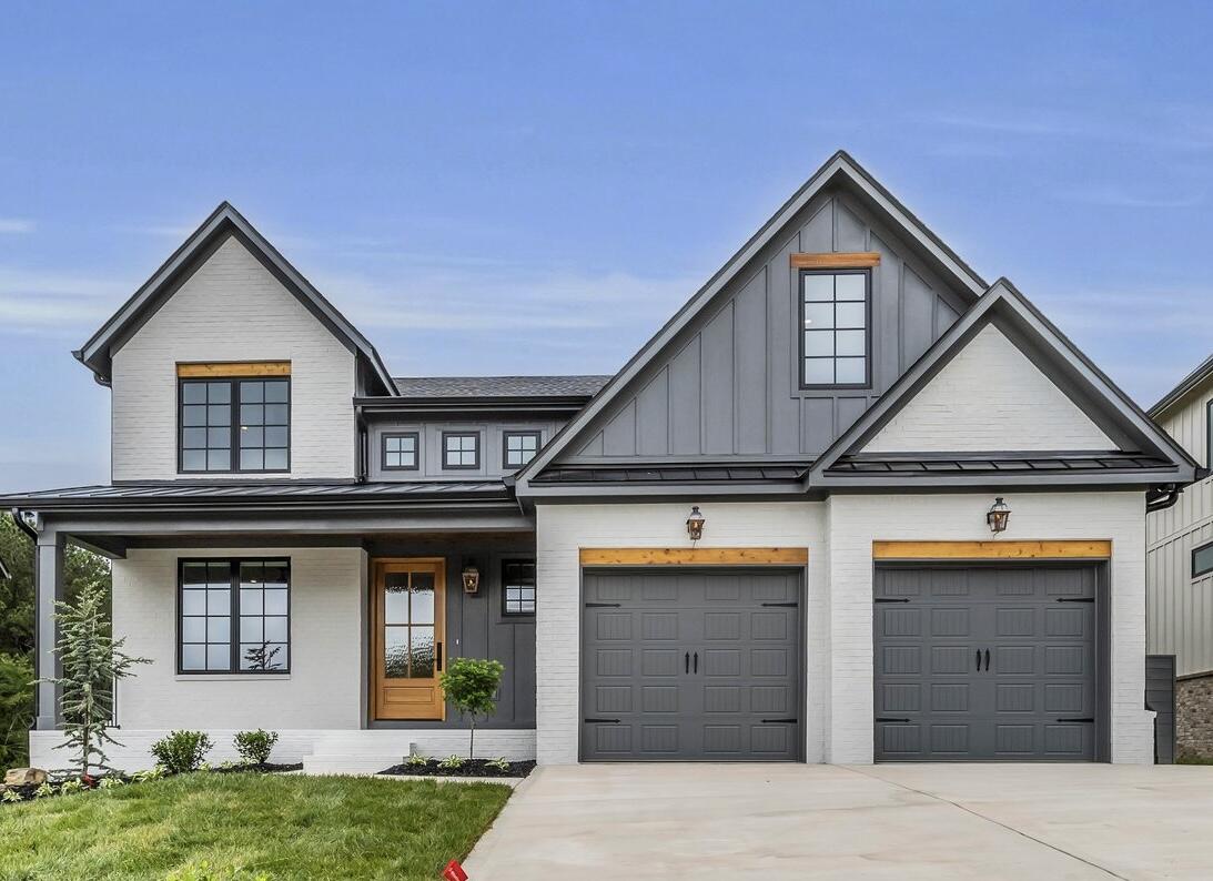 1361 London Woods Way