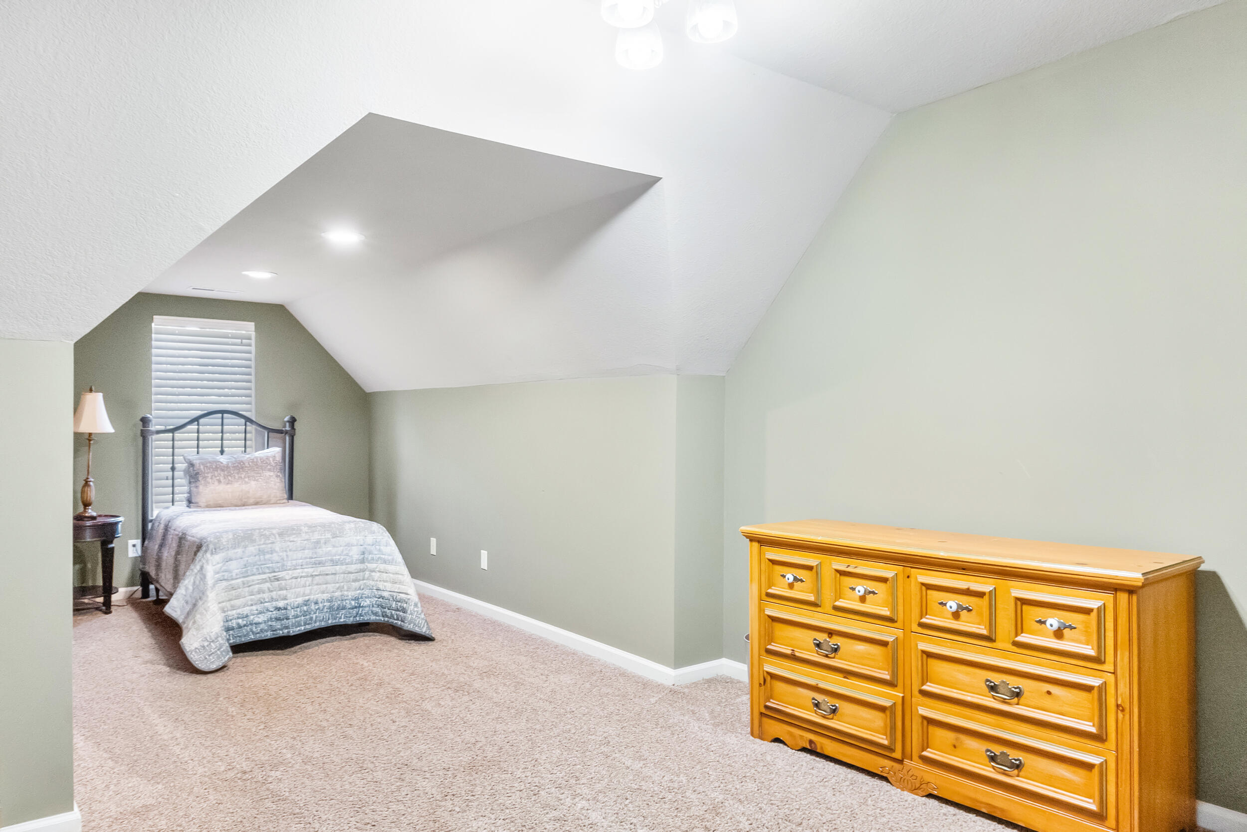 9593 Bill Reed Road