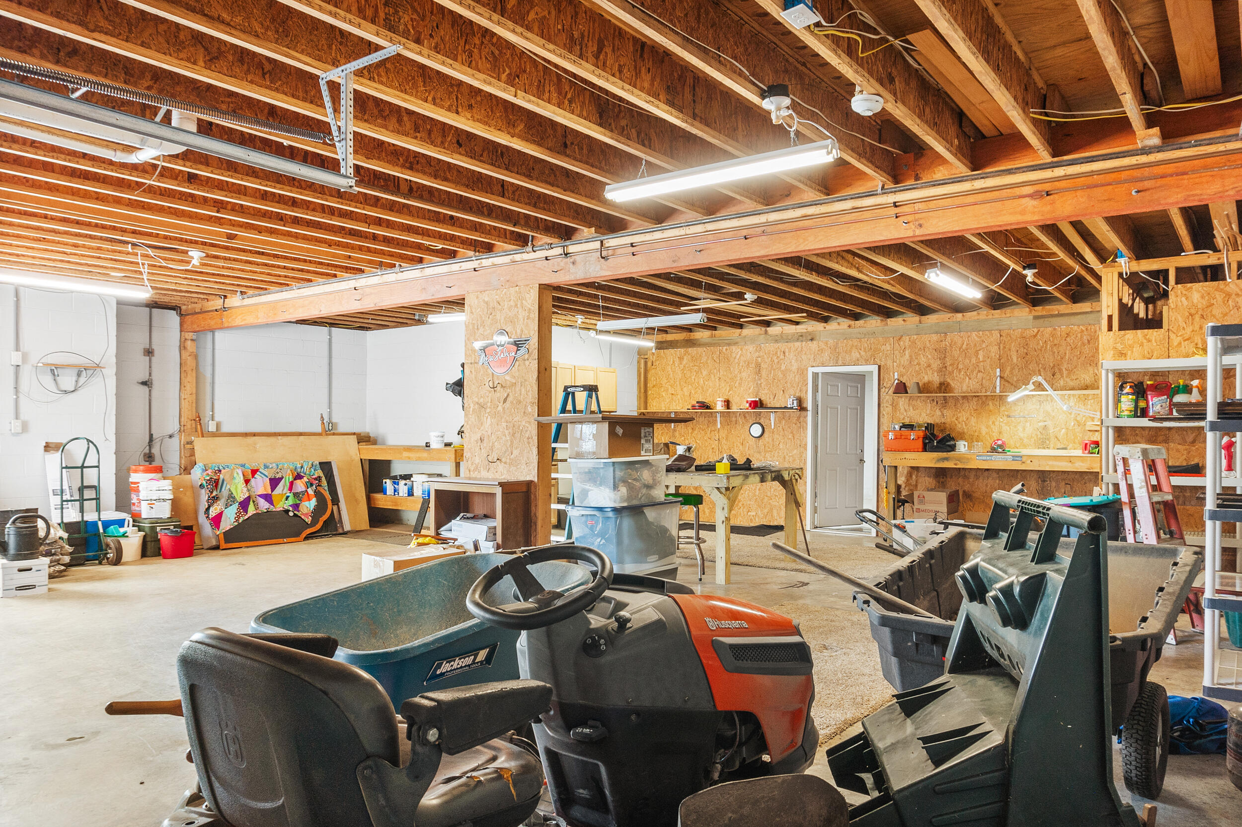 9593 Bill Reed Road