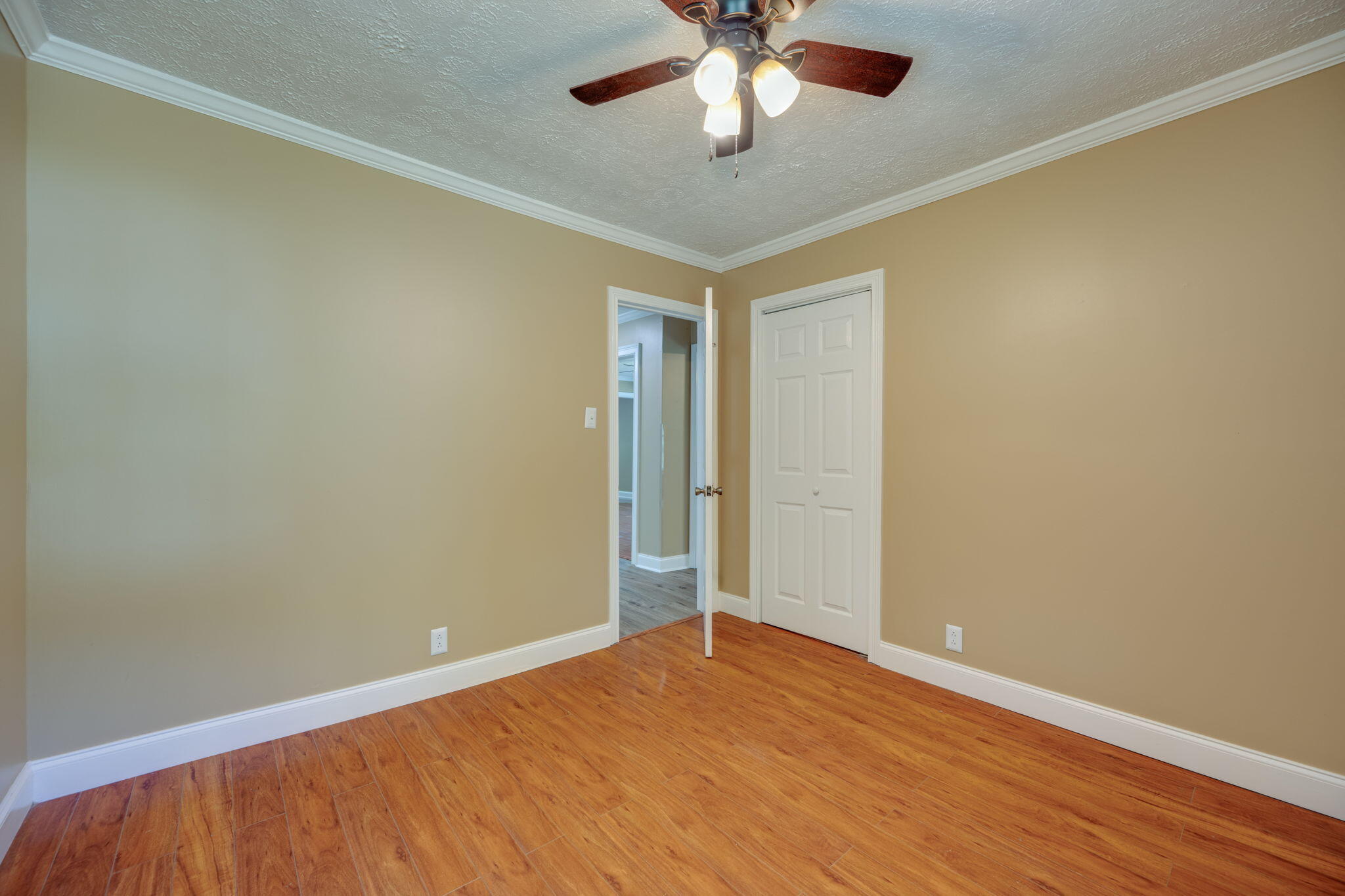 111 Highway Old 27