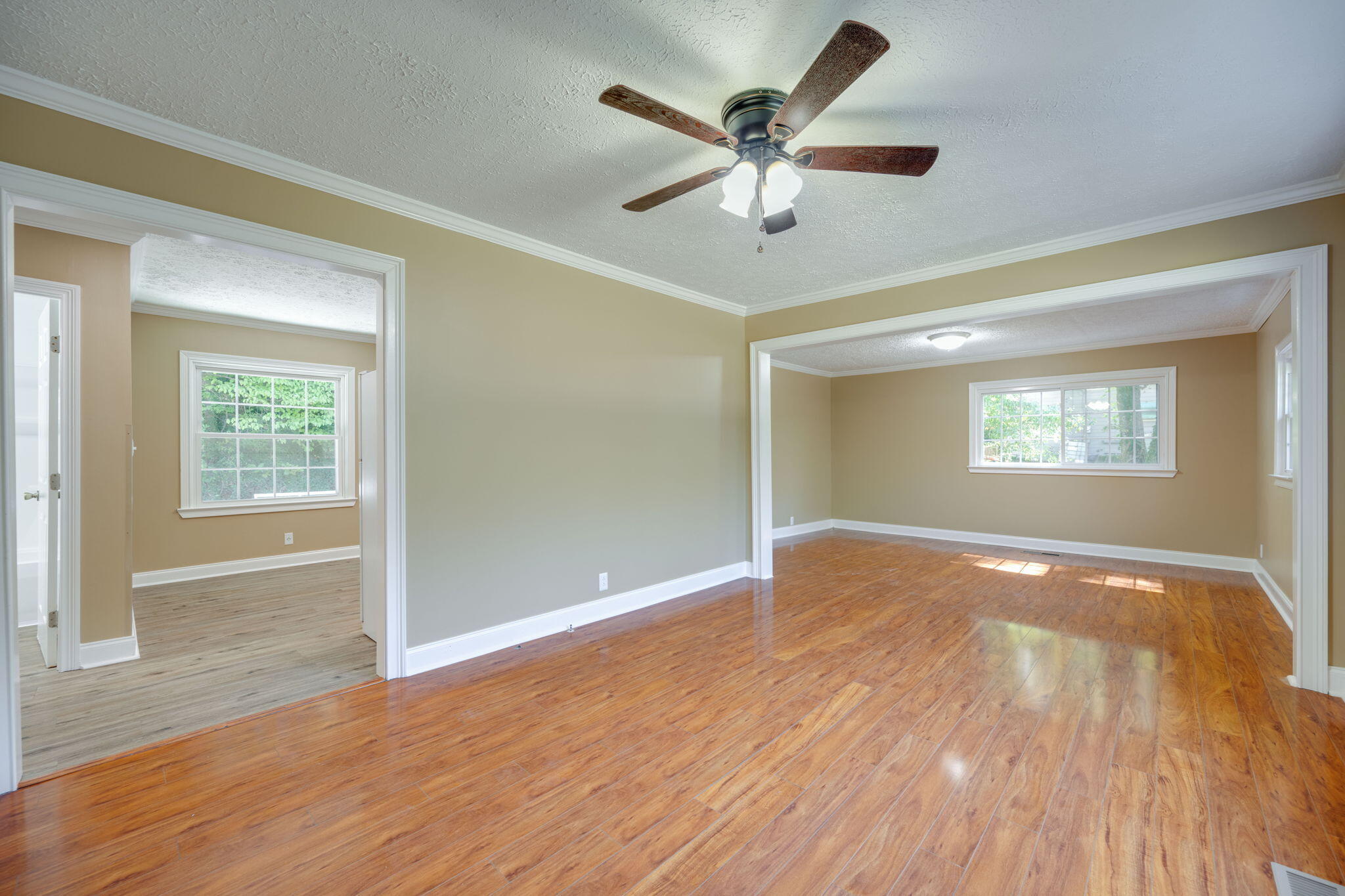 111 Highway Old 27