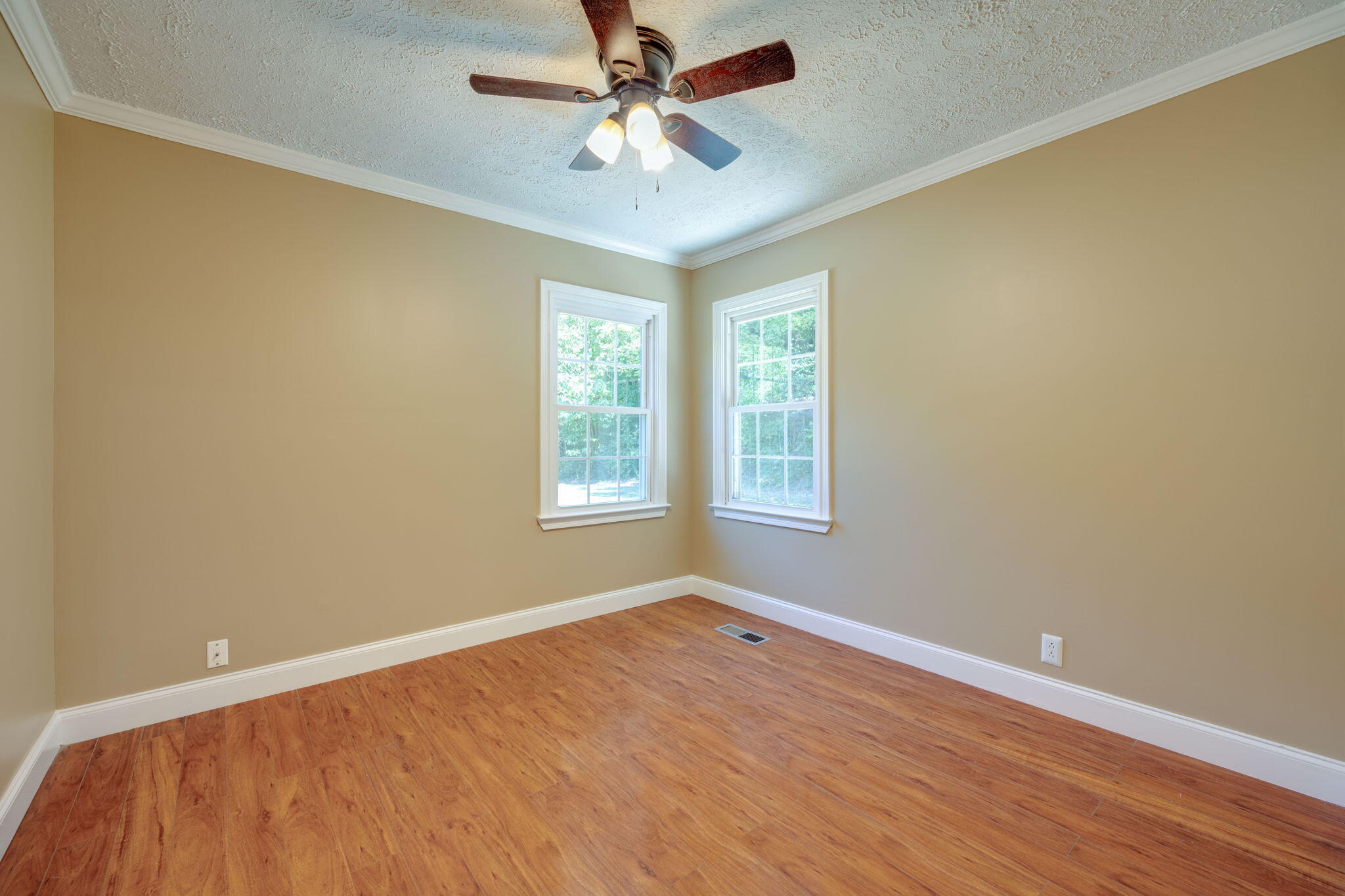 111 Highway Old 27