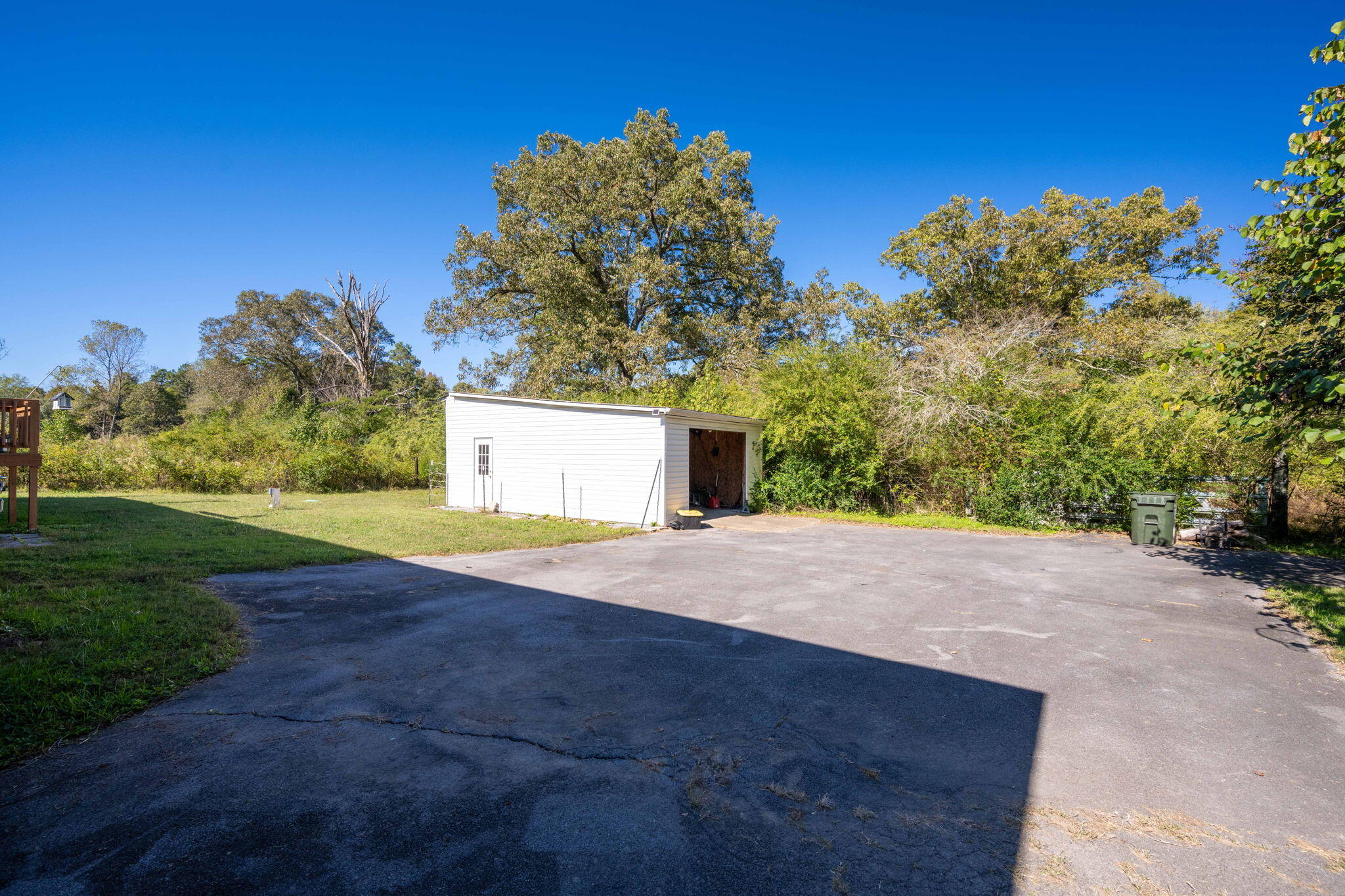 10708 Dolly Pond Road