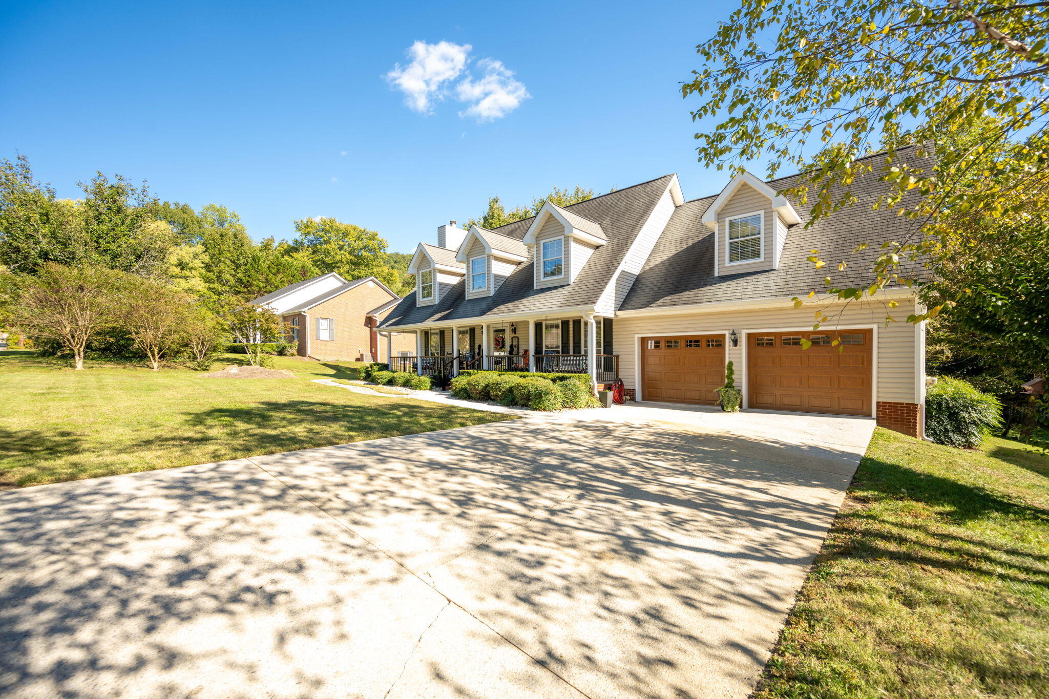 2806 Fox Ridge Road